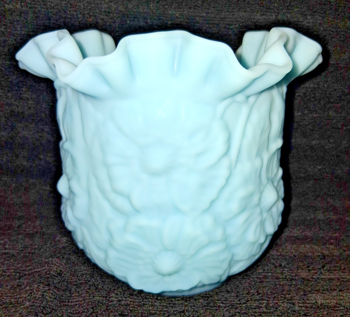 VINTAGE FENTON BLUE SATIN POPPY VASE WITH CRIMPED EDGES
