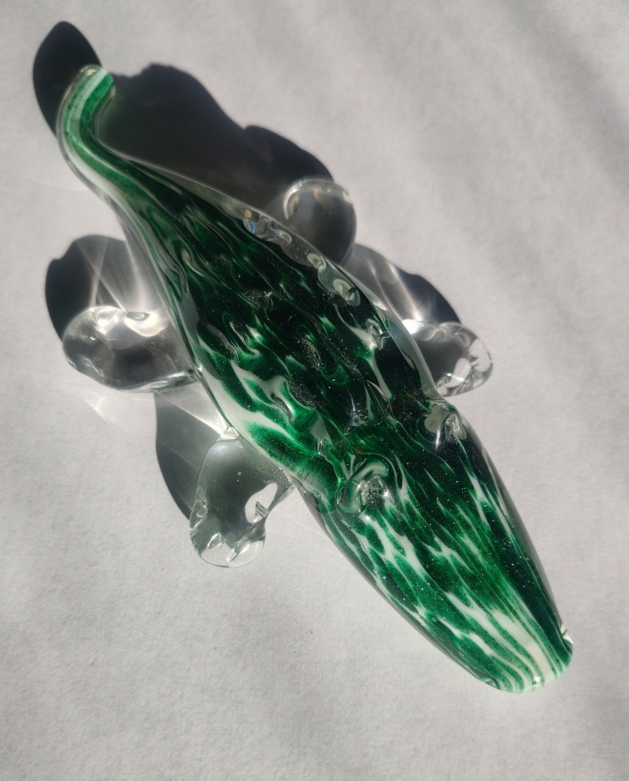 Dynasty Gallery Alligator Handblown Art Glass Paperweight Decorative Collectible