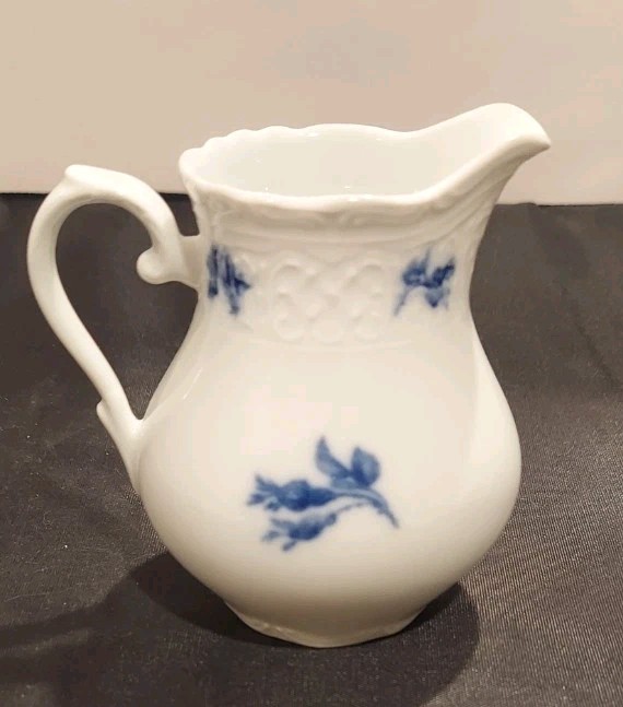 Vintage Seltmann Weiden Bavaria Germany Cobalt Blue Rose Creamer