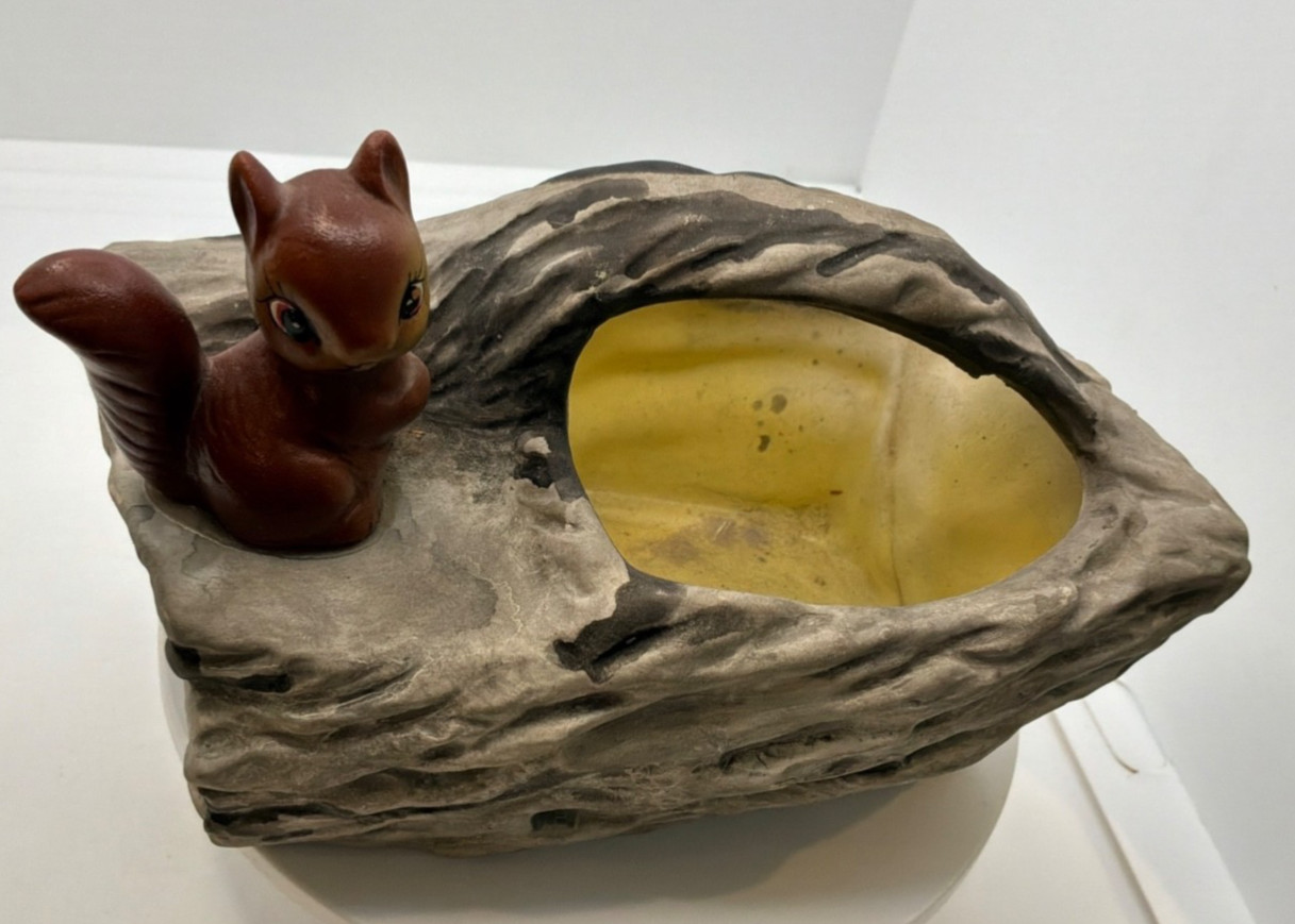 Vintage Enesco Japan Brown Squirrel Planter Basket Woodland Animal Ceramic Decor
