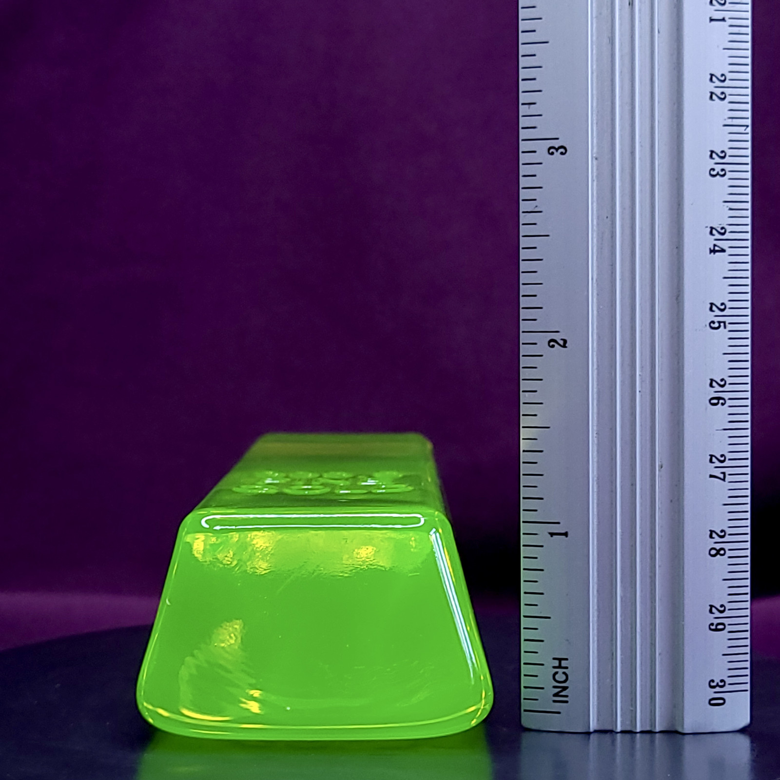 Vaseline Uranium Glass Figurine Ingot “Fine Gold 999.9” Uranium Yellow Glass
