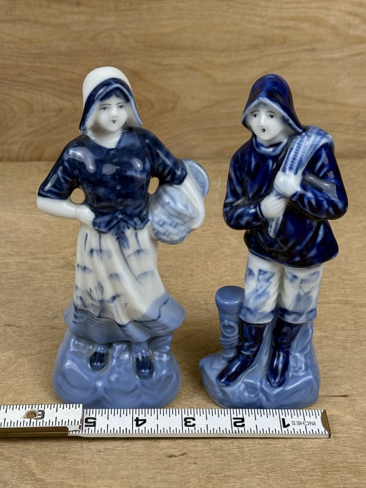 Set 2 (Pair) Vintage Delft Style Dutch Figurines-Blue & White Porcelain Japan