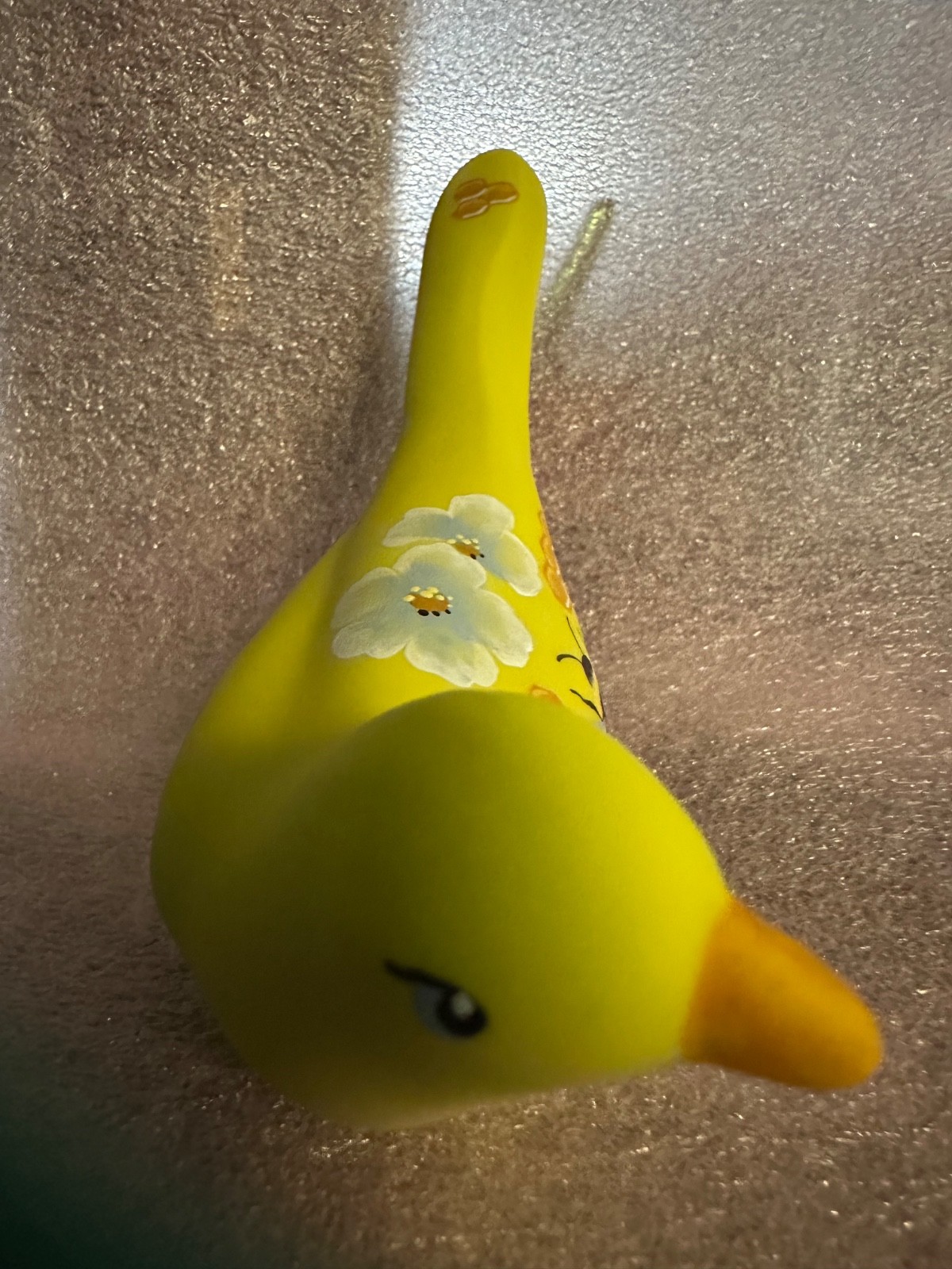 Fenton Yellow Bumble Bee Happiness Bird Ltd To 35 NFGS Exclusive CC Hardman