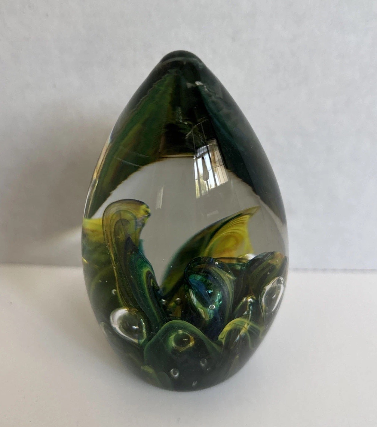 Mdina Malta Green Glass Egg Shaped Paperweight Signed