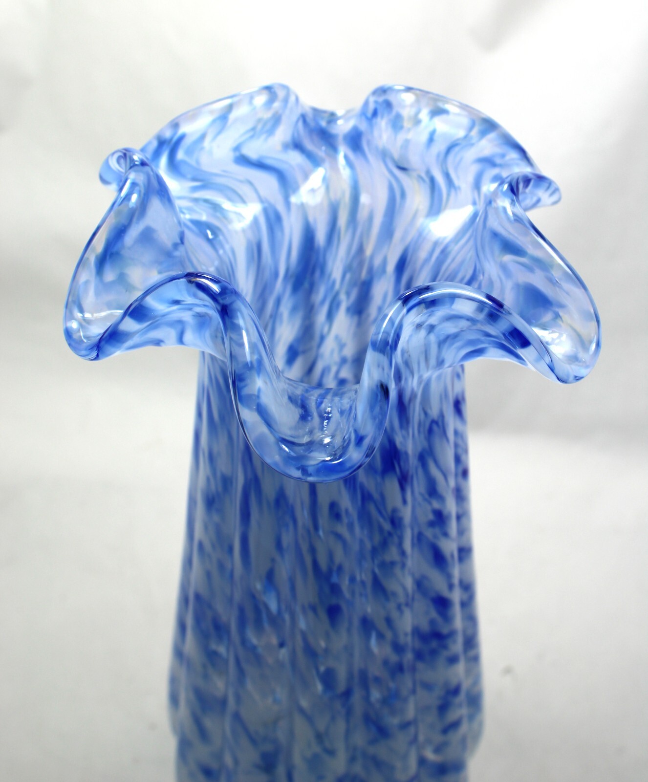 Vtg Fenton Blue Mist Vasa Murrhina #6459 14″ Vase 1964-1968 Mint***NEW PRICE***
