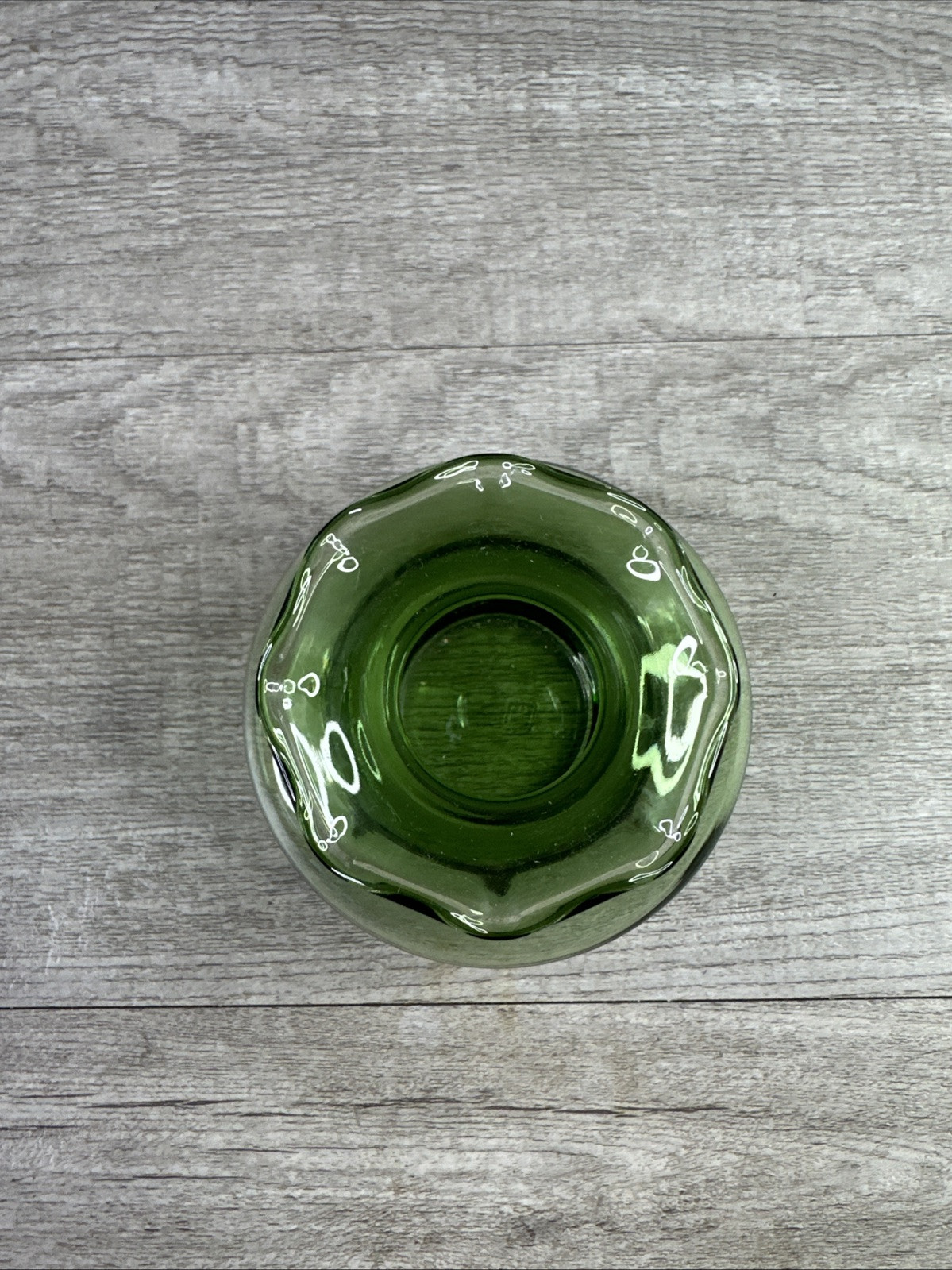 Vintage Forest Green Anchor Clear Glass Bud Vase Crimped Rim Pretty 3.25″ T