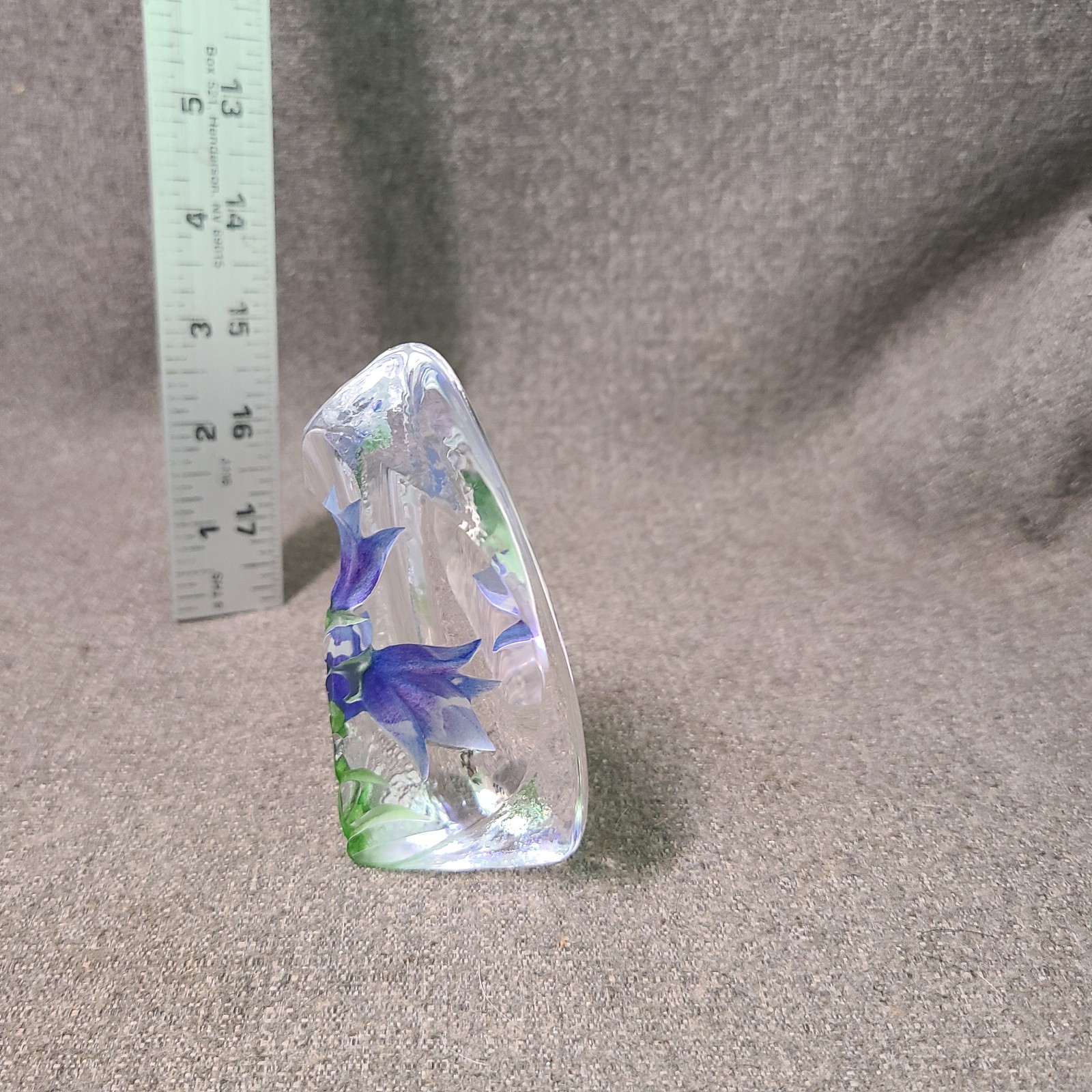 Crystal With Blue Flowers By Mats Jonasson Sweden Signed And Numbered