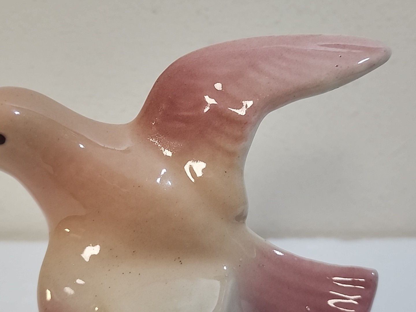 VTG Royal Copley Swallow Bird Tree Stump Figurine Pink Mauve MCM 1950’s Ceramic