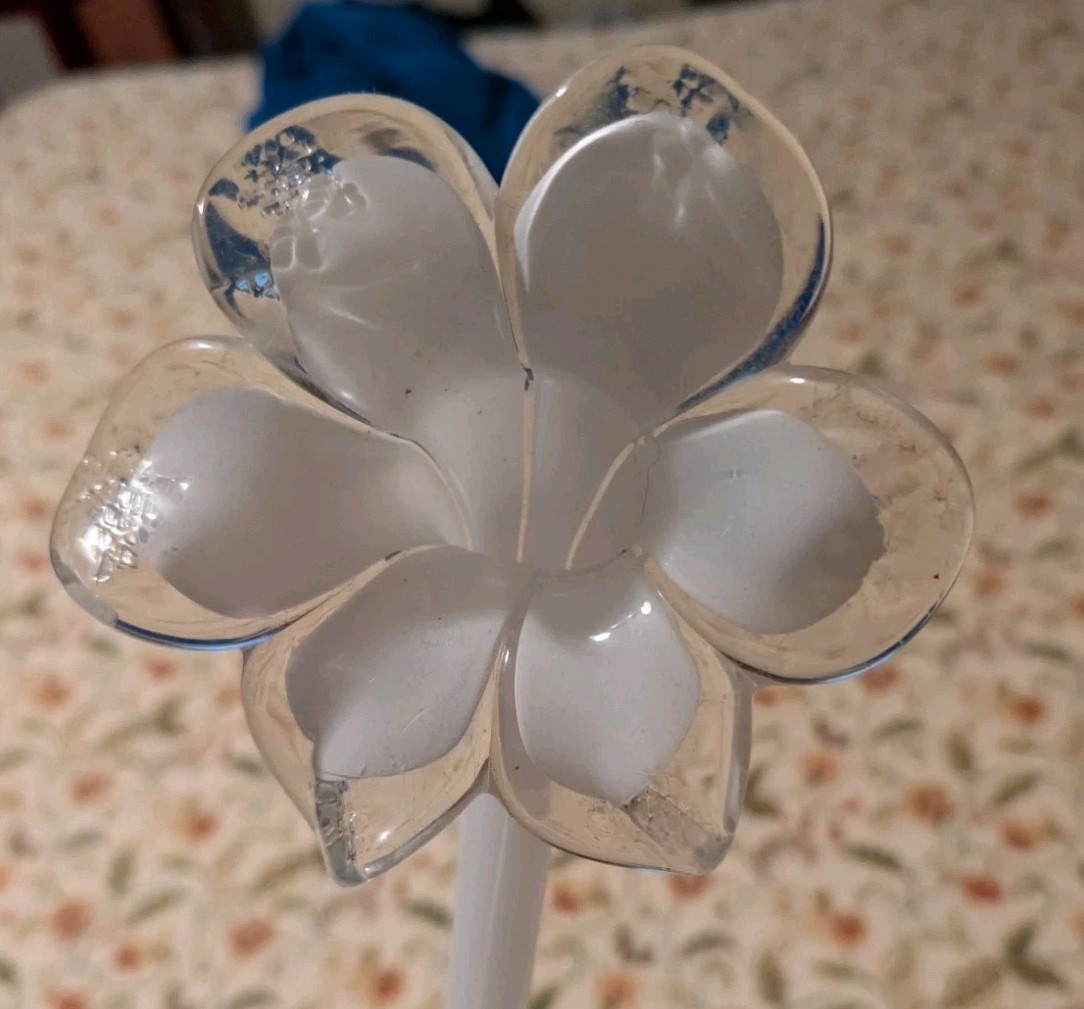 Vtg 20″ White & Clear Long Stem Art Glass Rose Hand Blown Flower Murano style