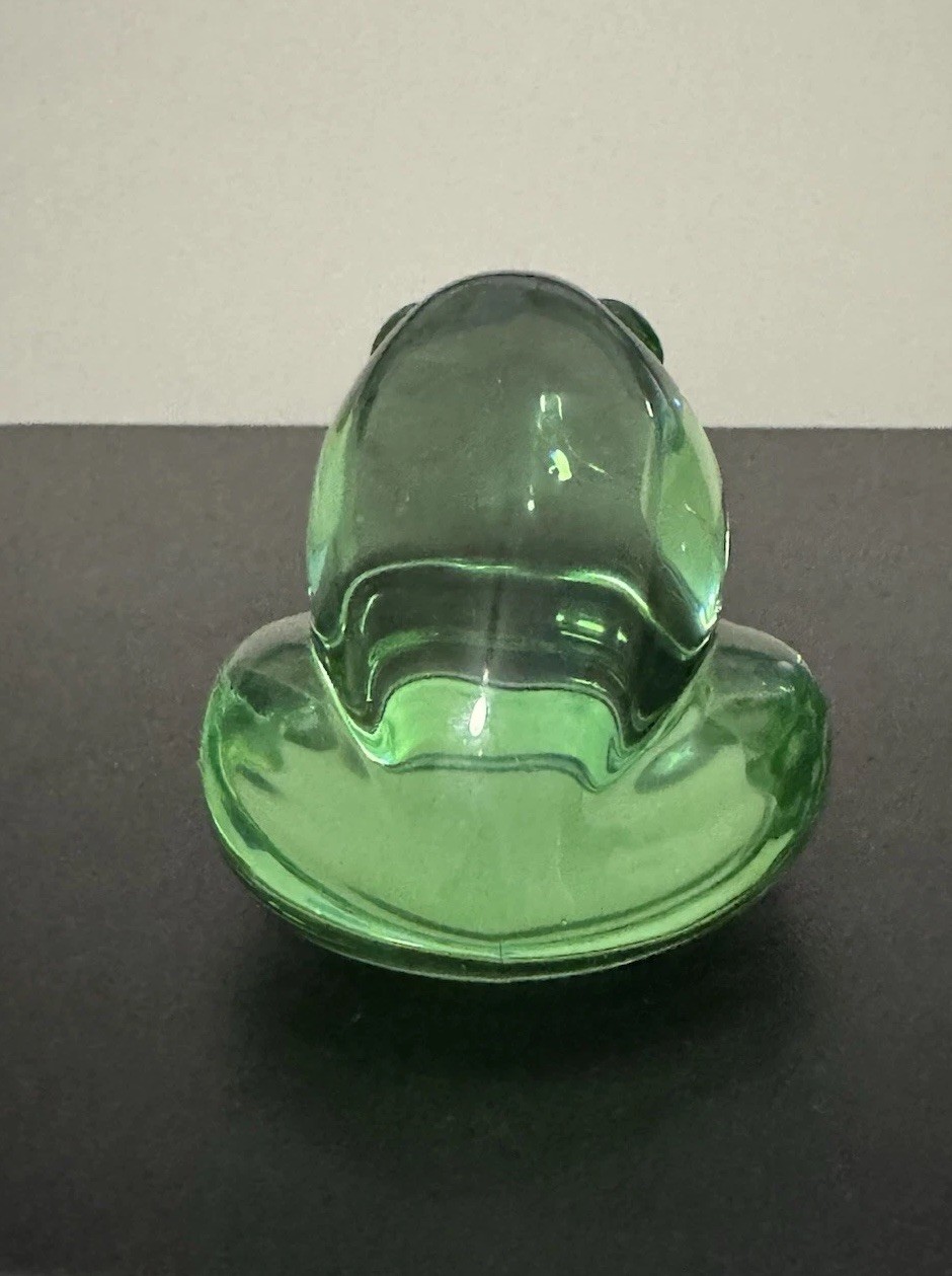Vintage German Green Crystal Frog Paperweight 24% Lead Glass Orig Label 3”