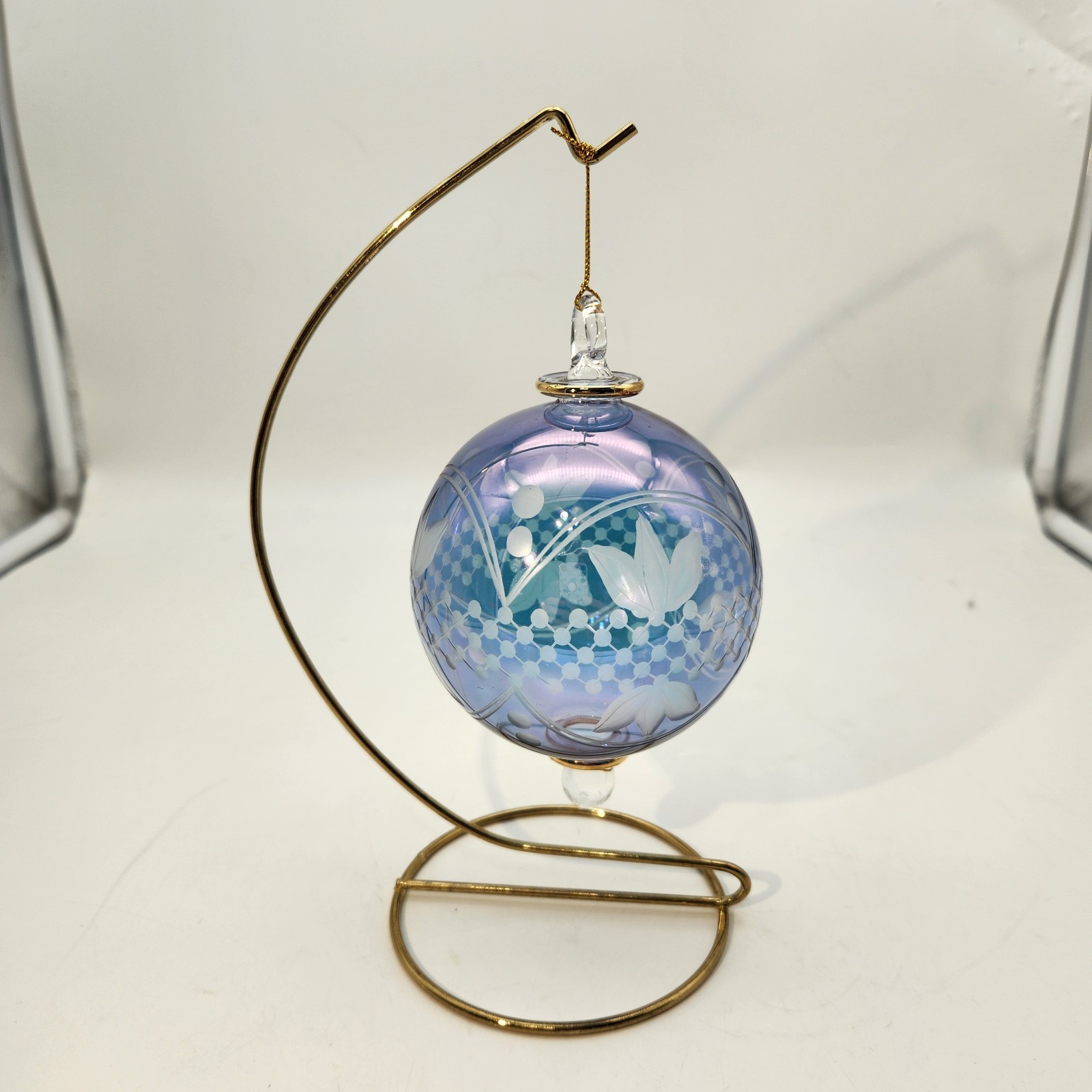 Egyptian Handblown 24Kt Gold Etched Glass Ornament Round Valley of the Kings