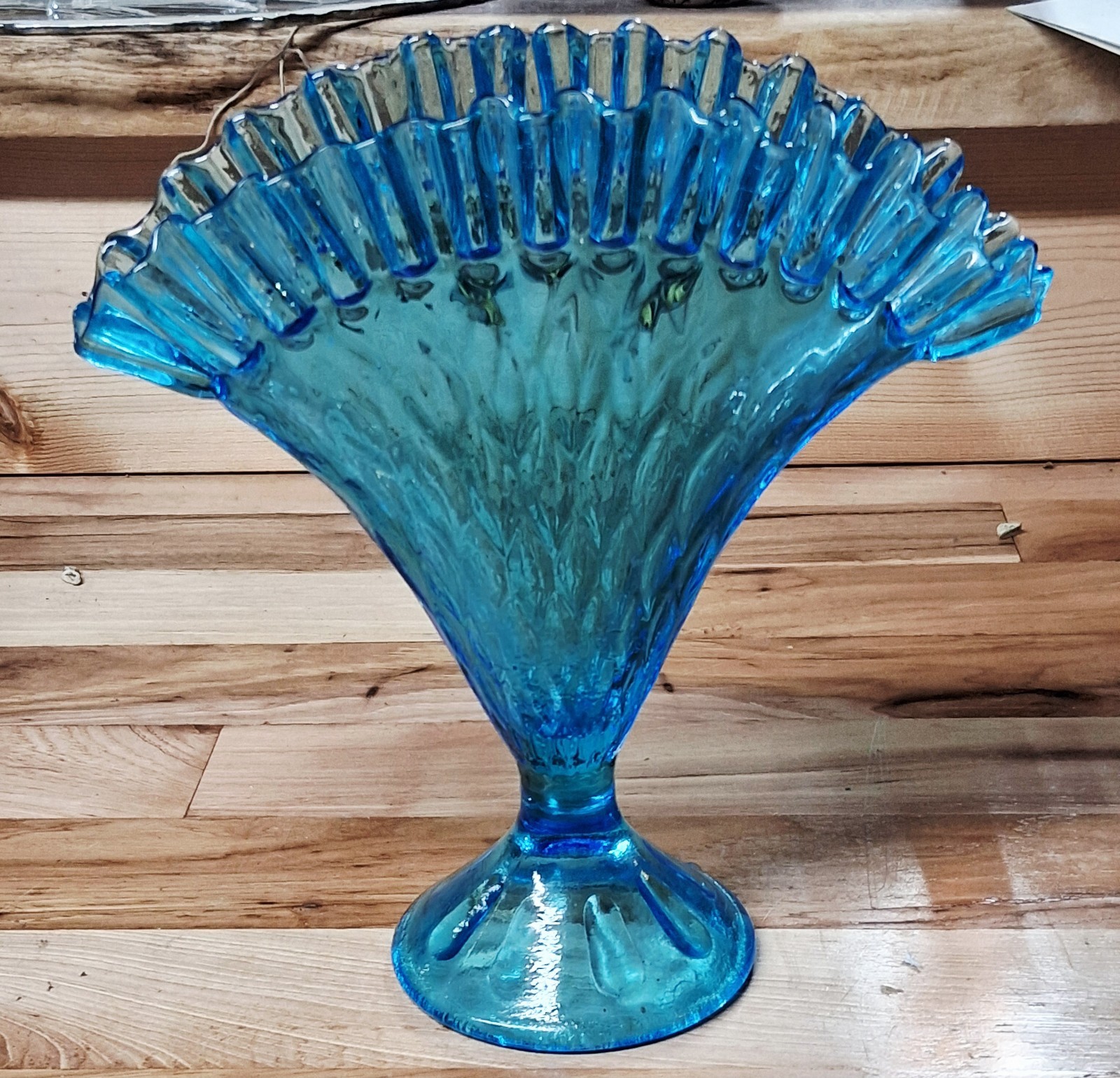 Vintage Art Deco Blue Diamond Peacock Fan Glass Vase