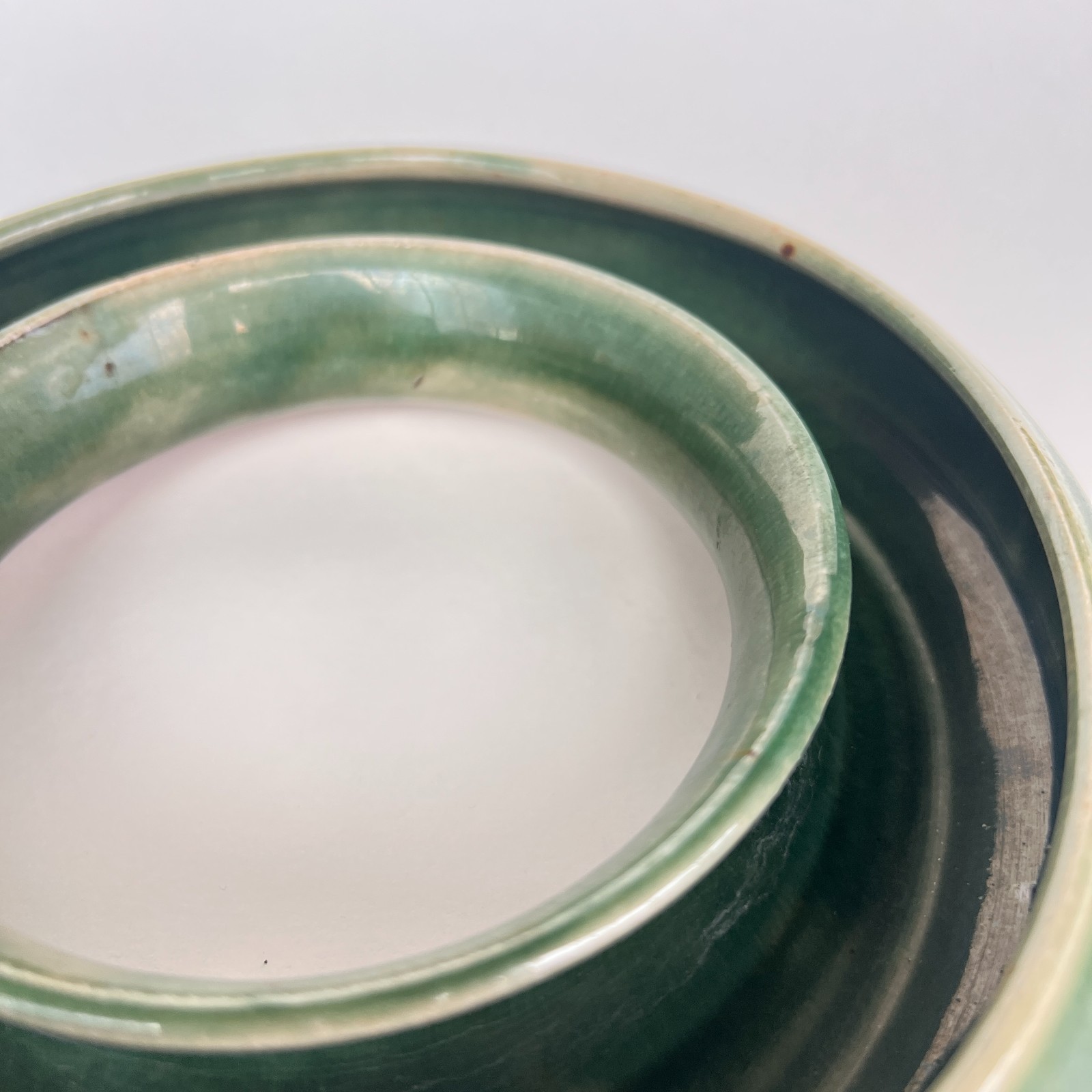 Green Glazed Stoneware Ceramic Pottery Pansy Ring Vase McDonald Clay Studio 7.25