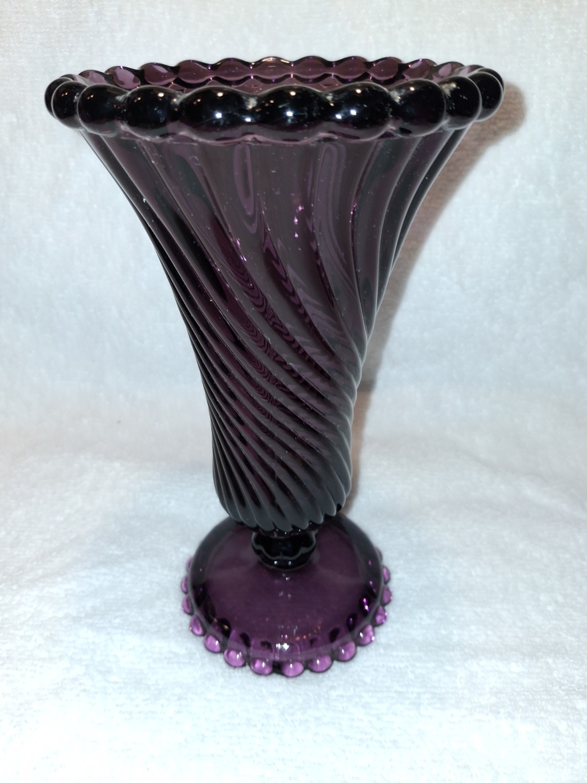 Westmoreland Amethyst And Ball Vase