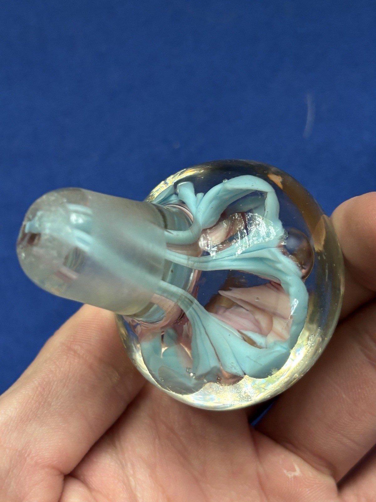 Vintage Art Glass PINK & BLUE Flowers Bottle Stopper Round 2 x 2 1/4″ Blue Base