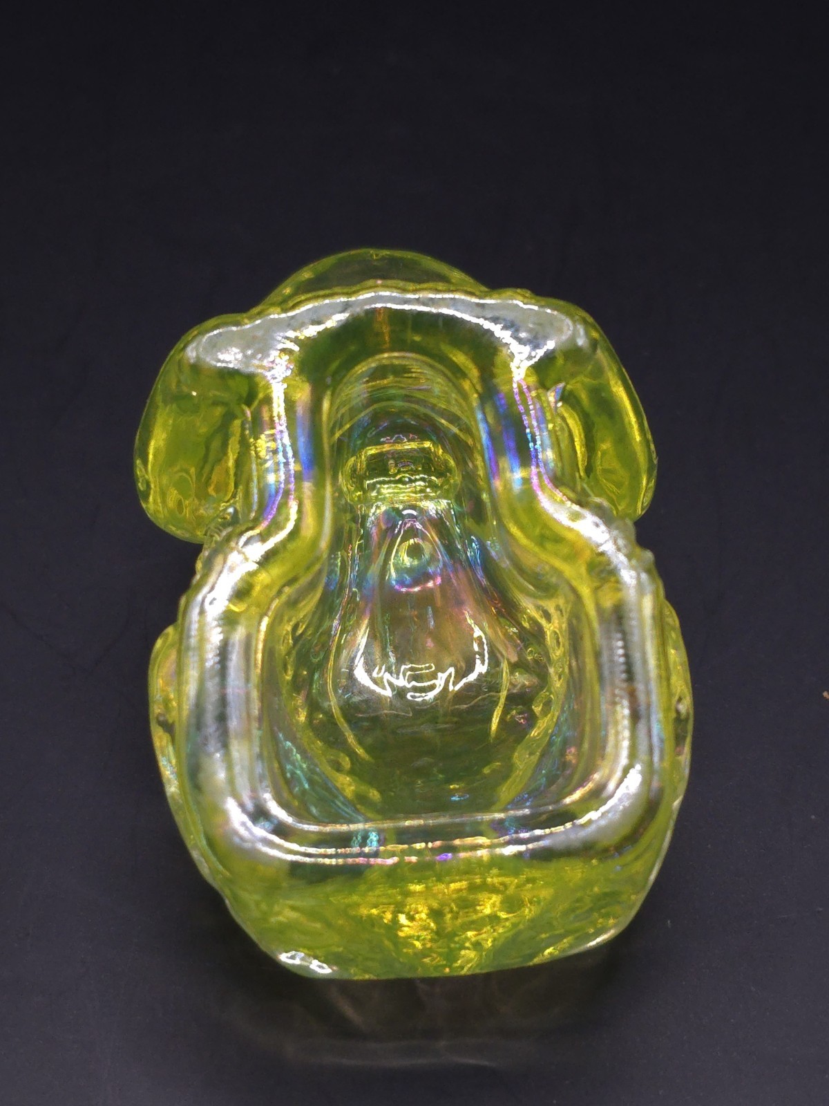 Boyd’s Vaseline/Uranium Glass Jeremy The Frog Glows like crazy!! Opalescent