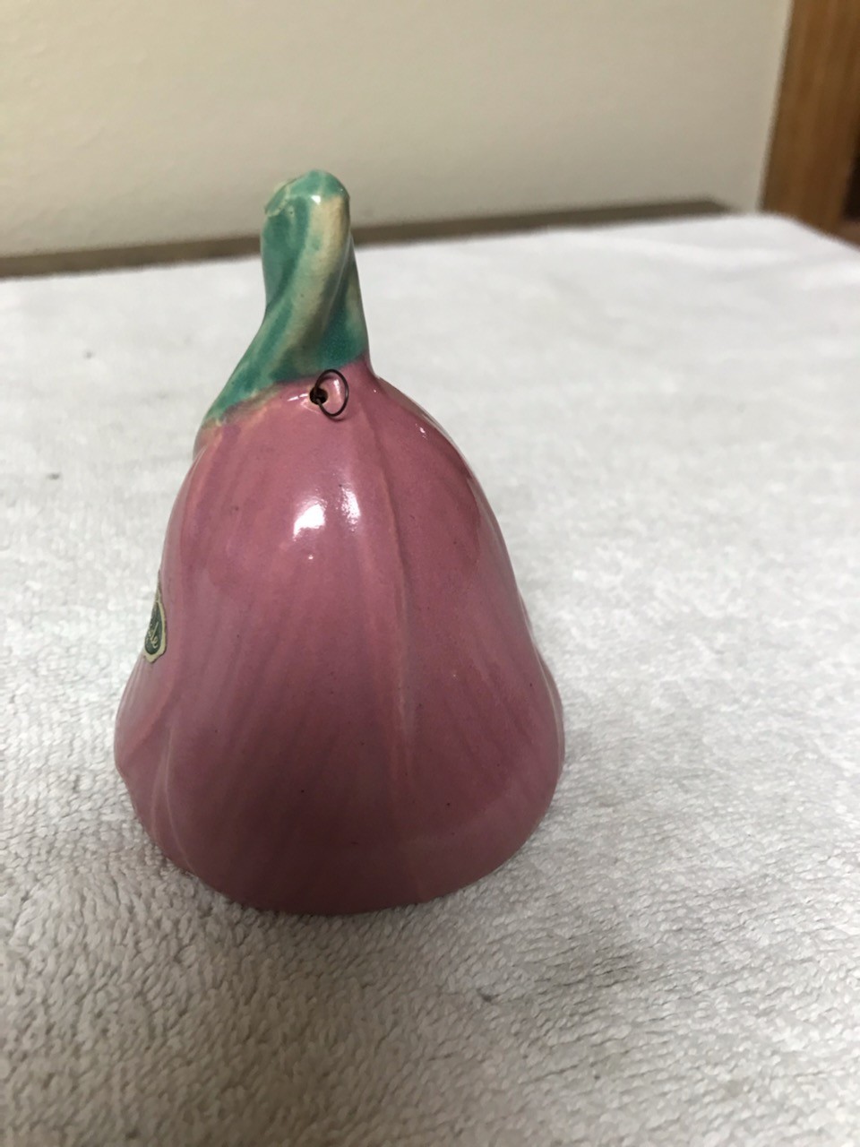 ROSEMEADE POTTERY TULIP TEA BELL