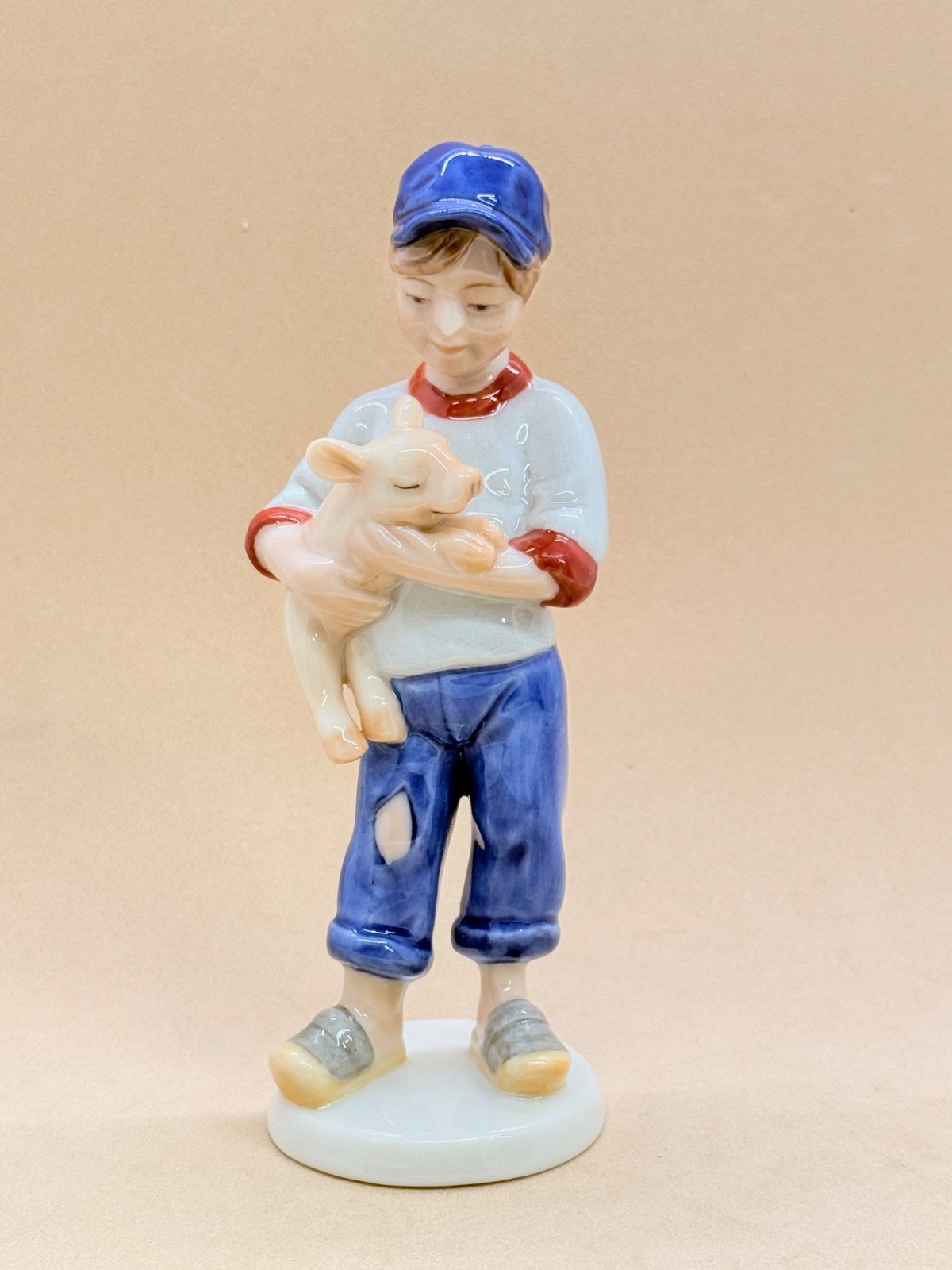Bing & Grondahl 2003 Ltd Ed Porcelain Figurine of the Year Boy with Piglet 5.5″