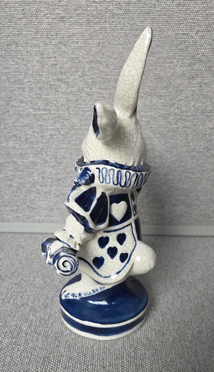 Dedham Potting Shed Large Figurine White Rabbit from “Alice in Wonderland”