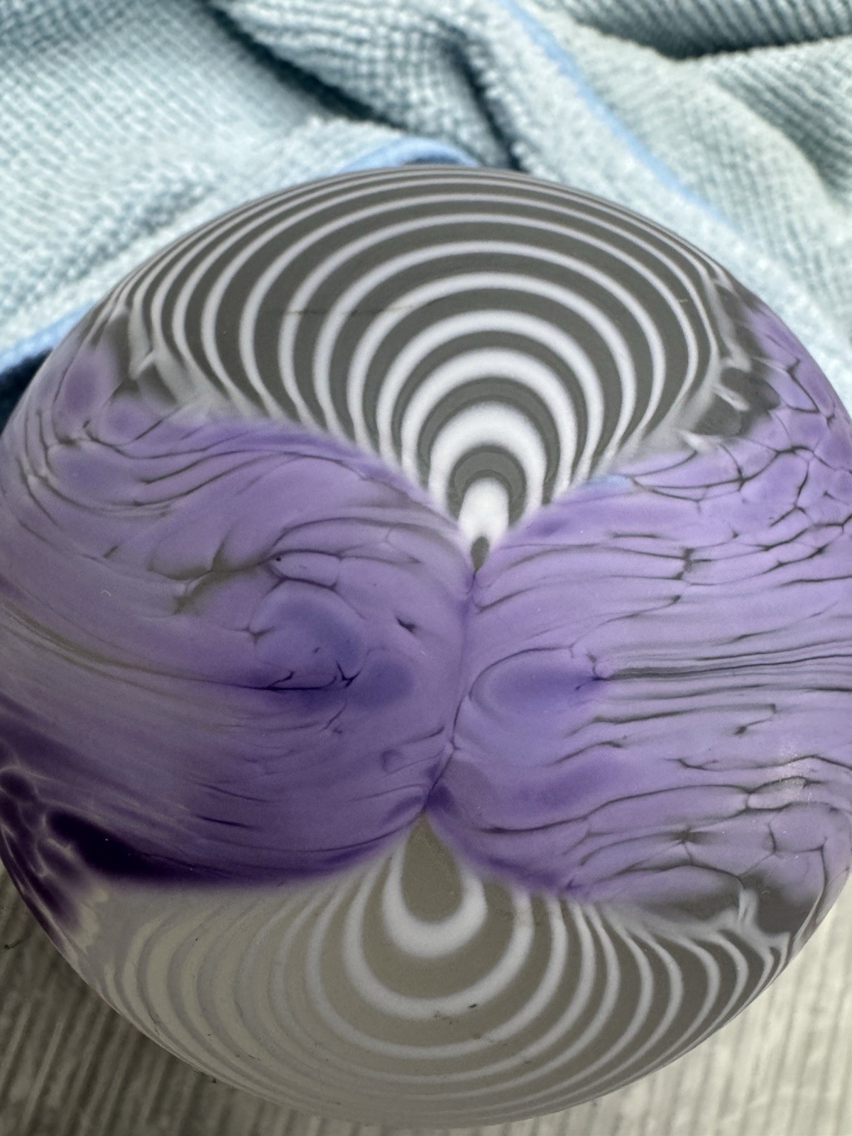 vintage James Clarke 1983 opaline satin ART GLASS pulled feather purple swirl