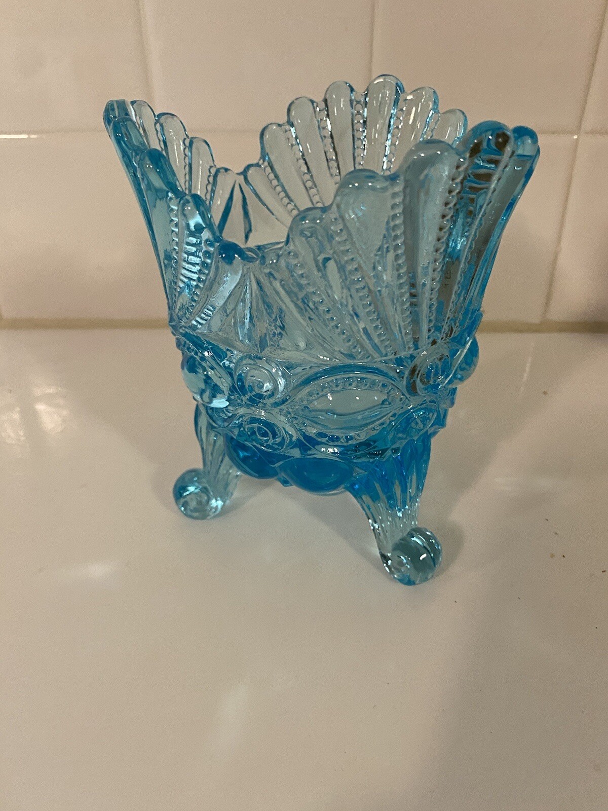 Mosser Aqua Blue Glass 3 Footed Eyewinker Eye Winker Pattern Spooner Vase