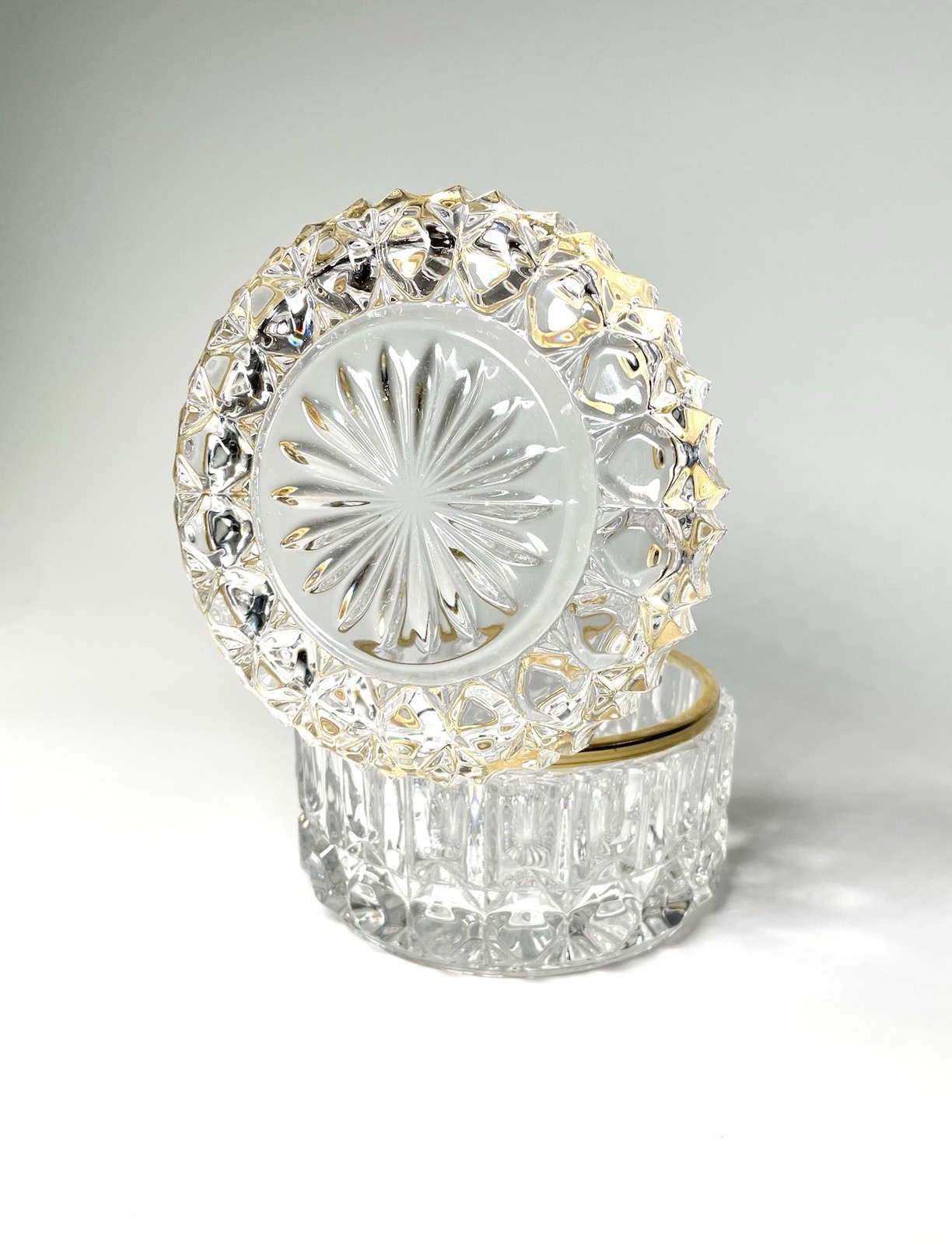 Vintage Crystal Jewelry Box – Round Decorative Hinged Box With Gold Trim