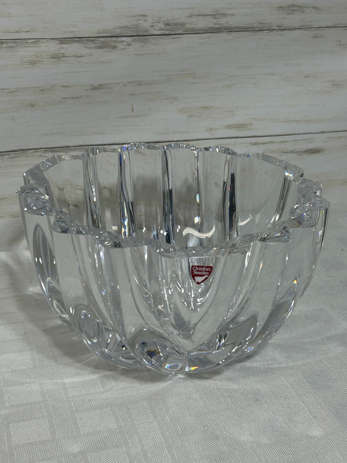 EXQUISITE ORREFORS CRYSTAL CENTERPIECE BOWL SIGNED & NUMBERED BY LARS HELLSTEN