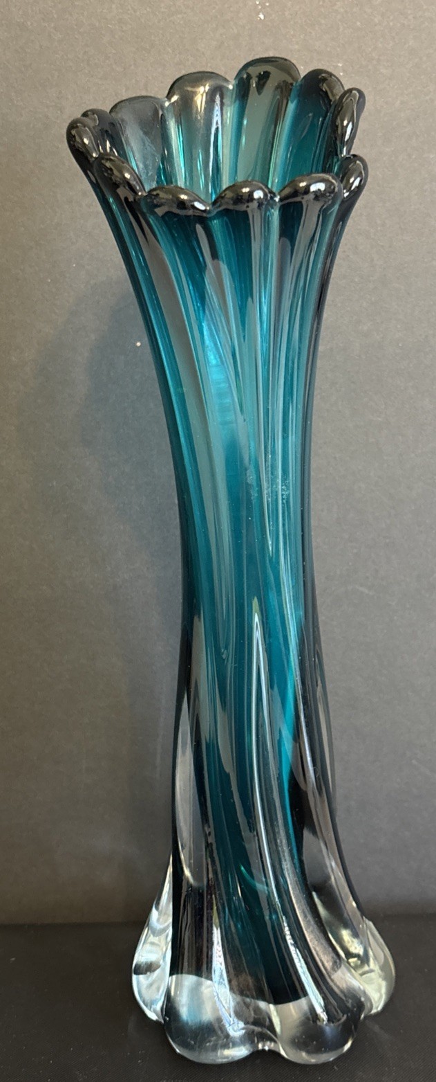 Vtg Peacock Blue Art Glass Vase 12” Tall Ribbed Scalloped Murano Style Heavy