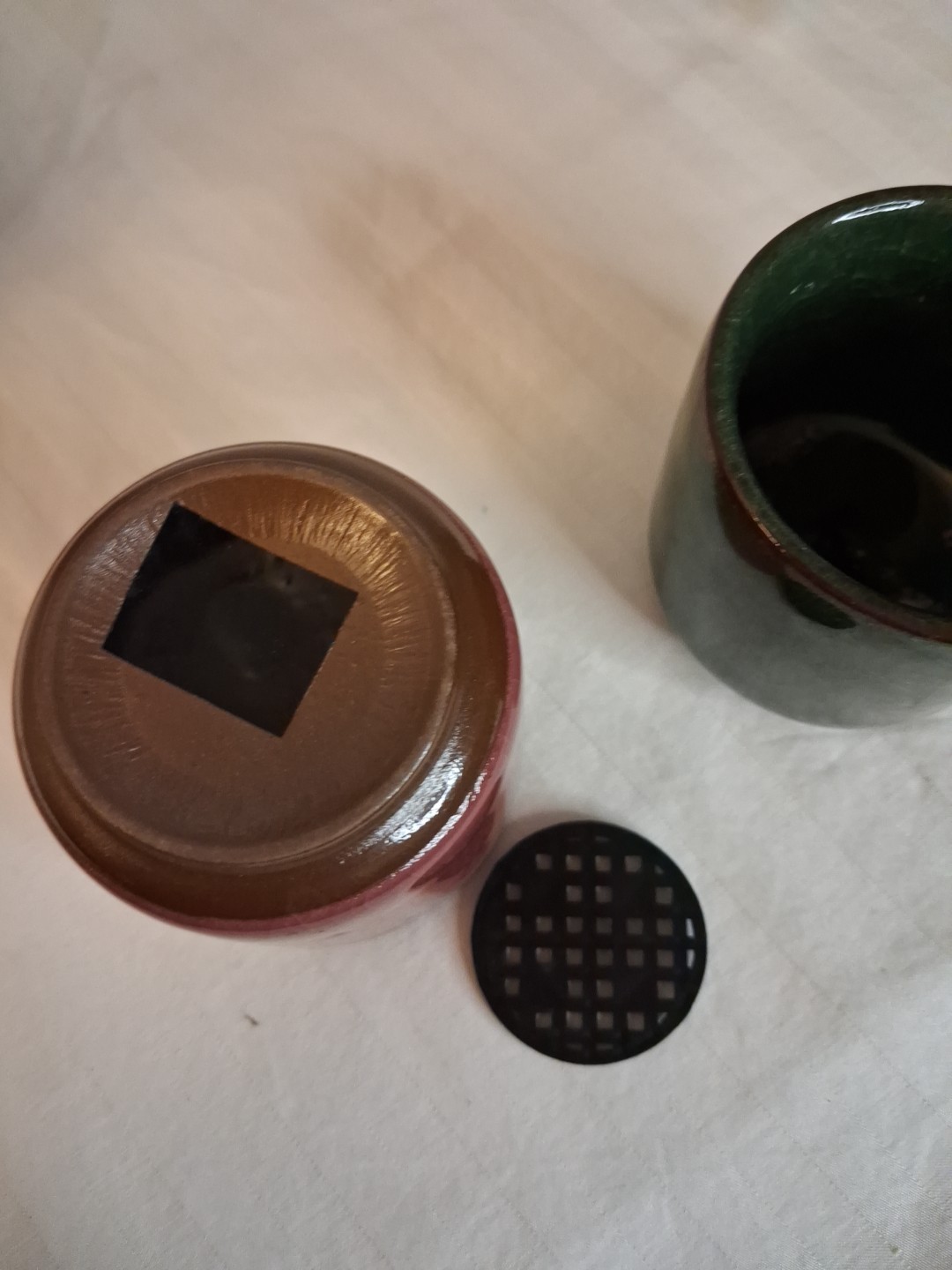 Vintage mini ceramic planters 2 1/2 inches