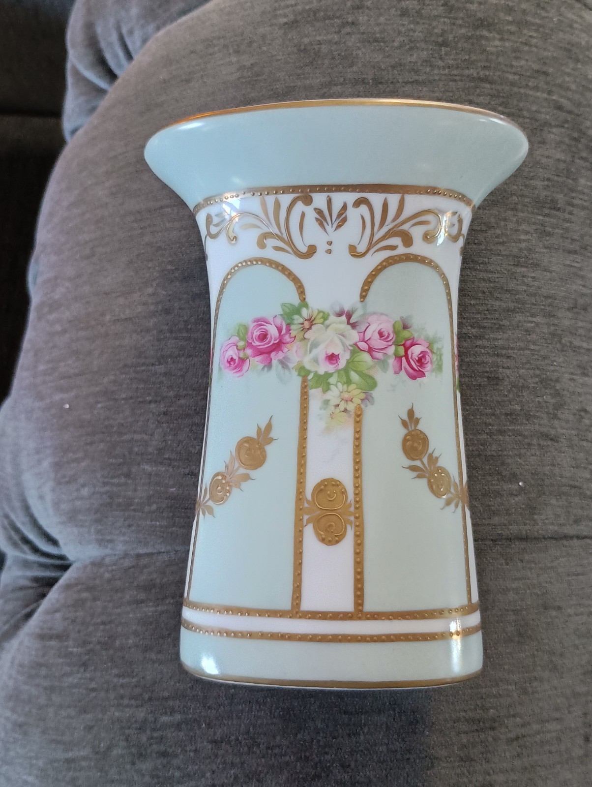 Orchid Designs fine porcelain ROSE pattern Made in England Hand Painted BLUE/GOL