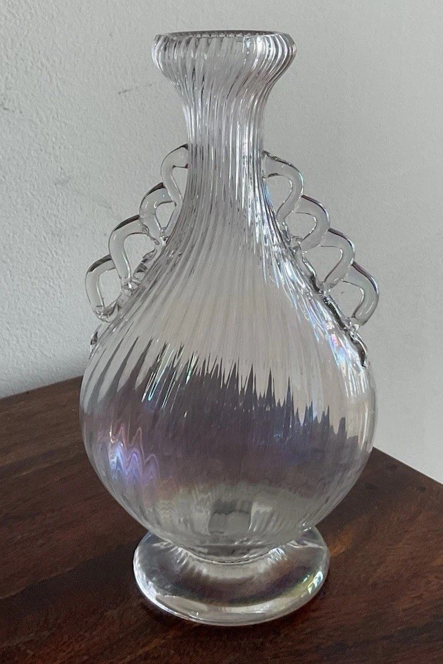 Gorgeous vintage 1980s Parise Vetro Italian ribbed blown glass vase