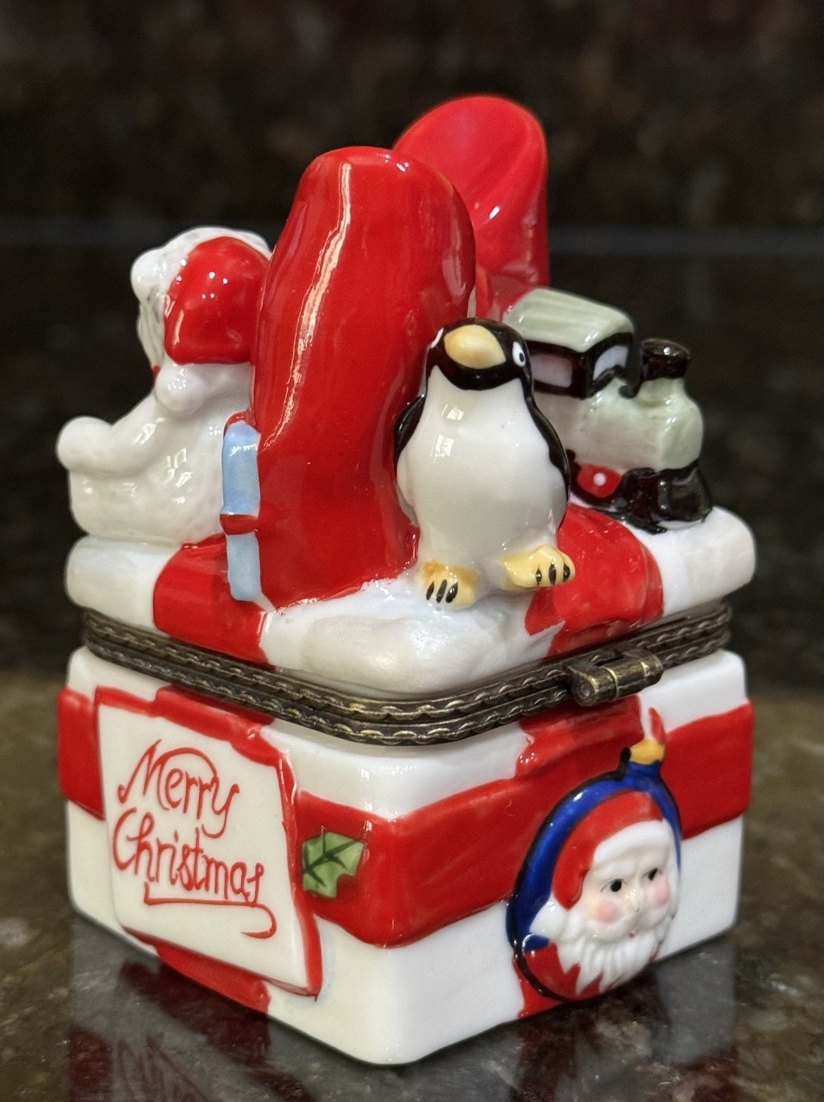 Villeroy & Boch Porcelain Hinged Trinket Jewelry Box Merry Xmas Animals & Toys