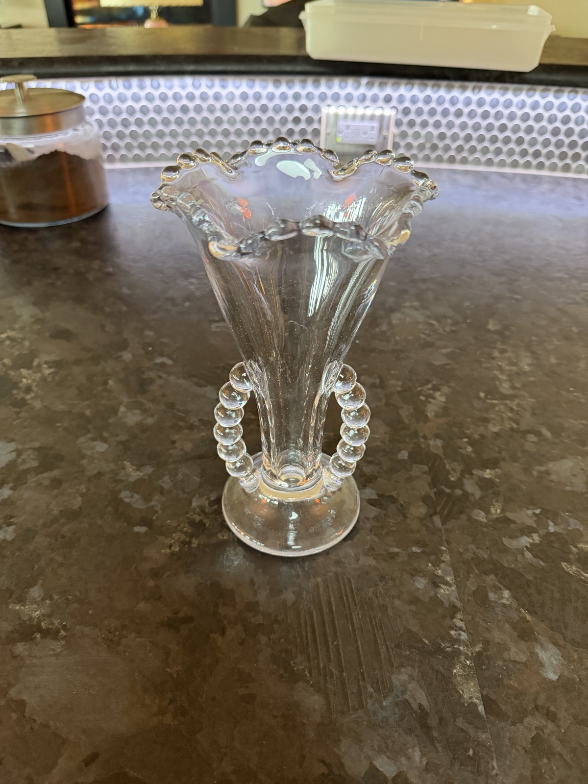 Vintage Imperial Candlewick 8″ Vase with Ruffled Top & 2 Open Beaded Handles-cw