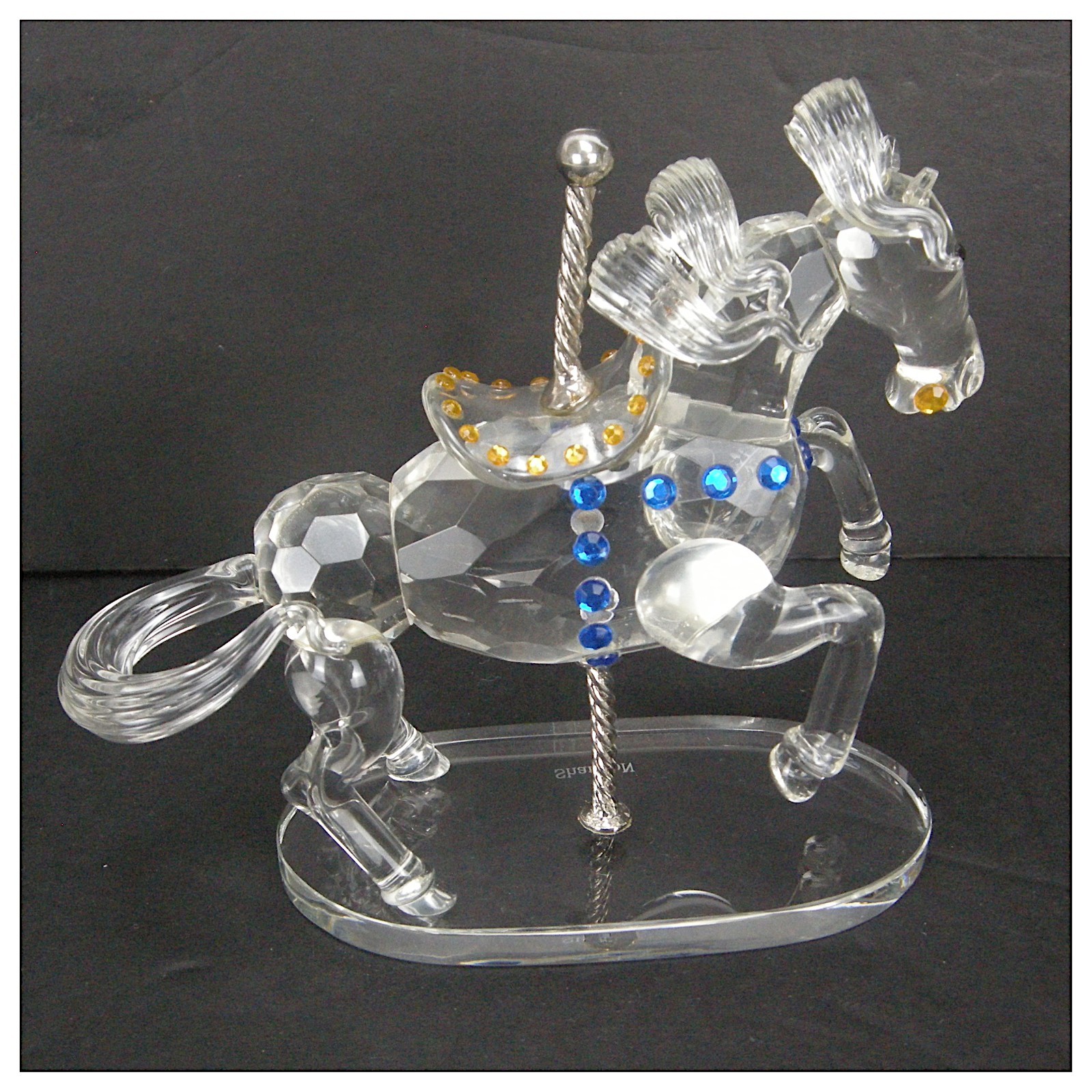 Godinger Shannon Crystal Carousel Hourse Sculpture Hand Faceted