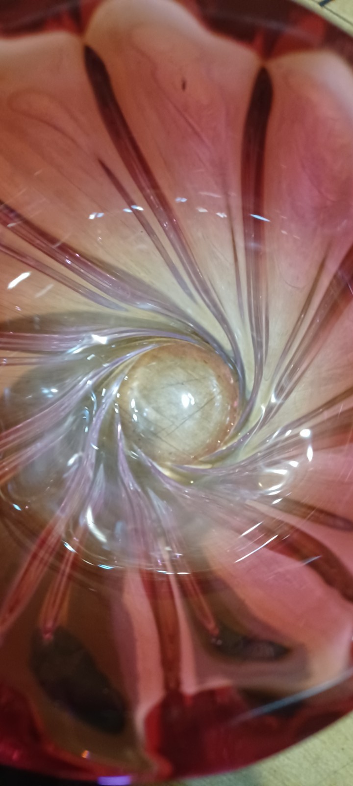 Val St. Lambert, Belgium. cranberry swirl 6-5/8″h 4-5/8″w vase crystal signed