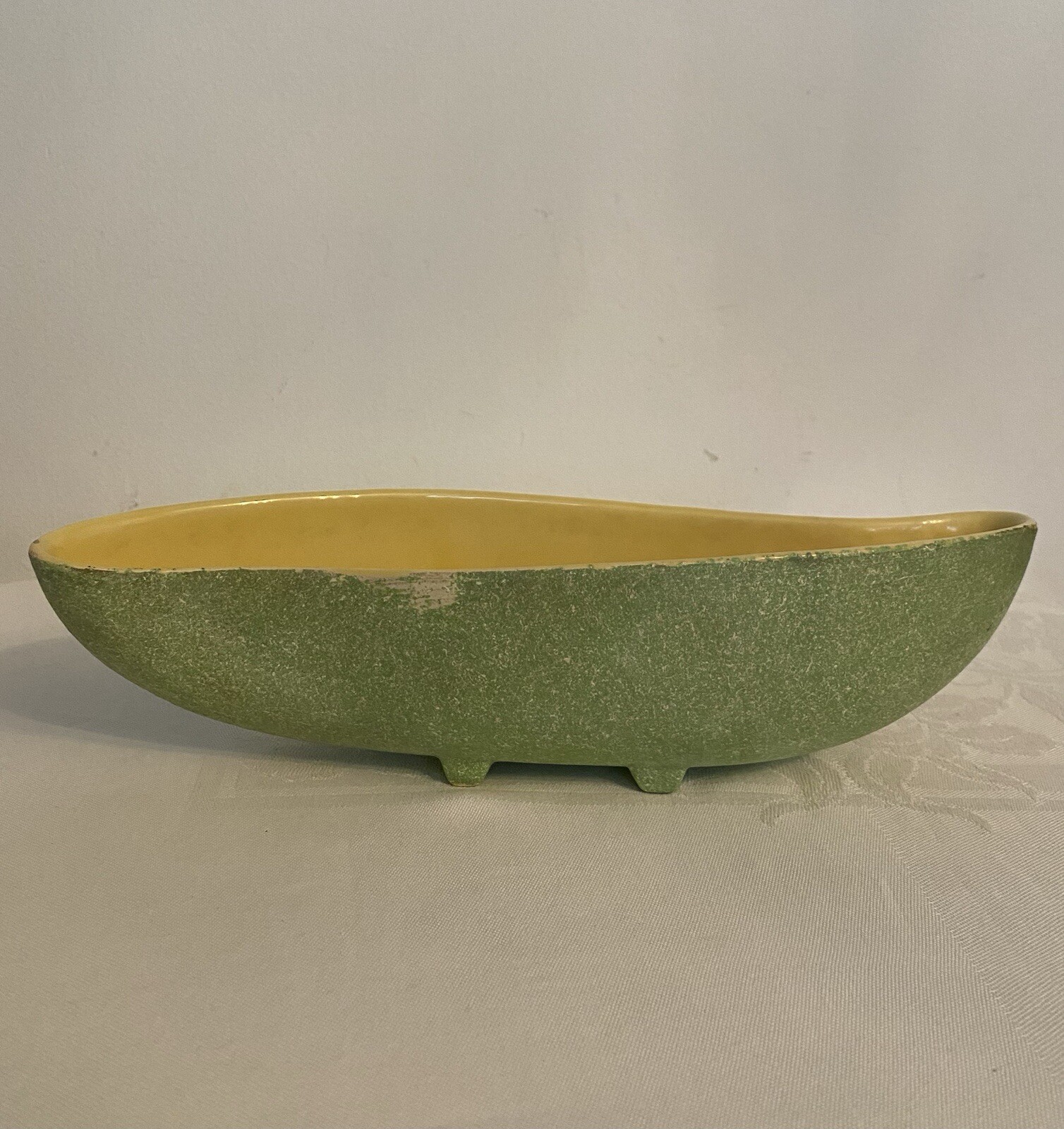 Vintage Shawnee USA Pottery Console Bowl MCM Planter Textured Green Yellow #1101