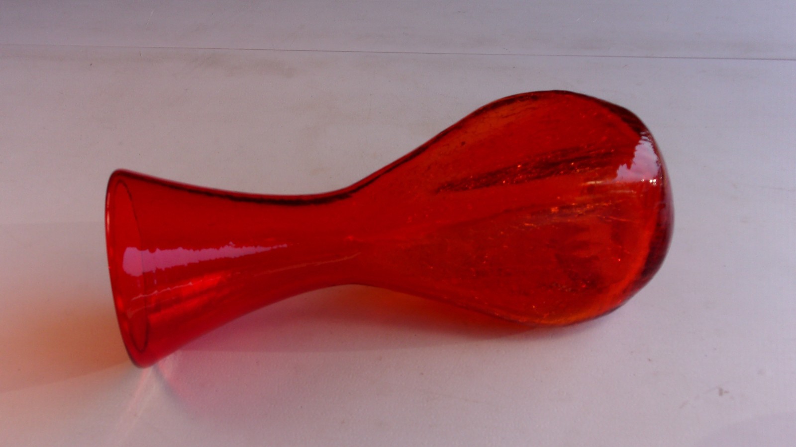 VTG Blenko Rainbow Glass Redish Orange Crackle Glass Pinched Body Art Glass Vase