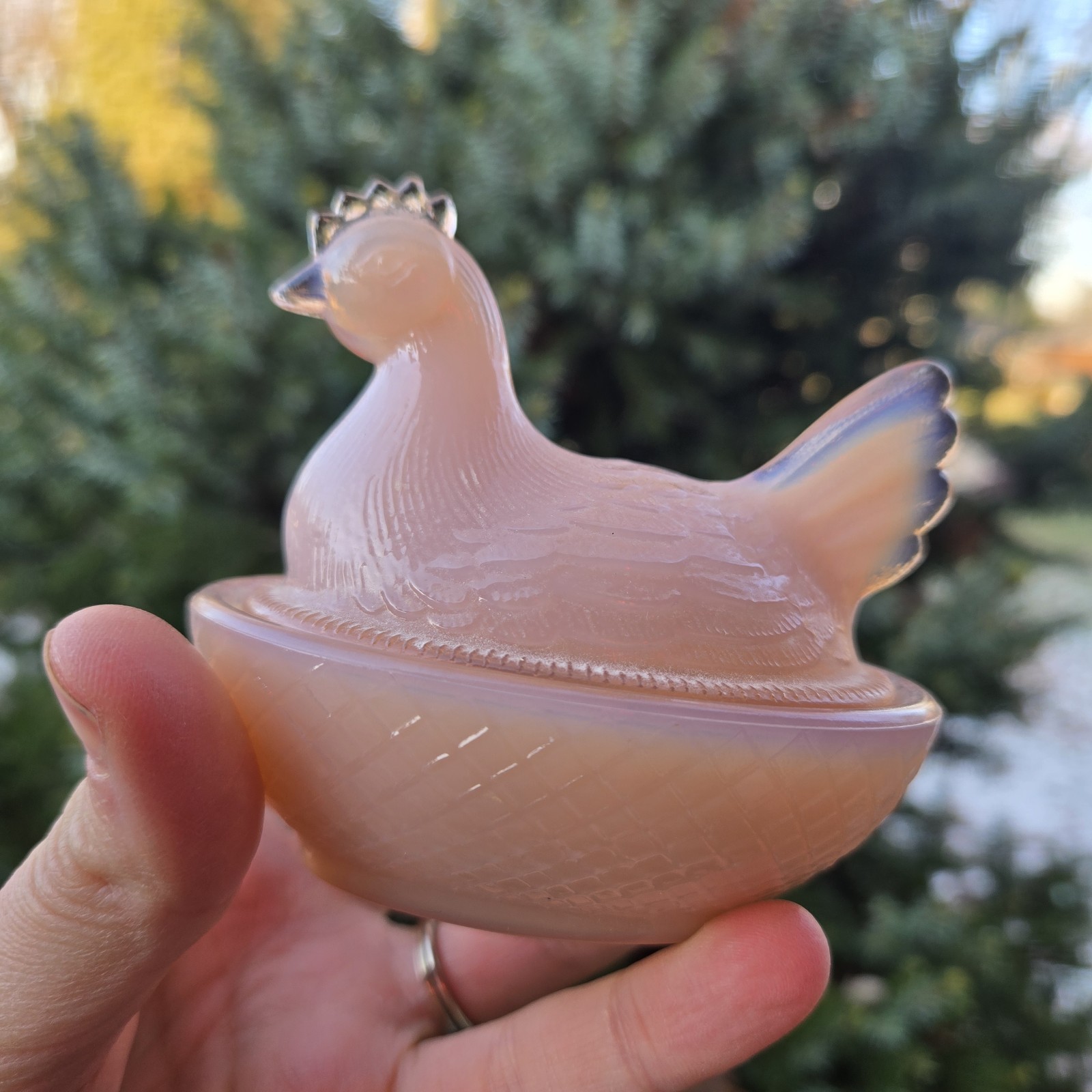 Vintage Degenhart Opal Pink Hen On Nest Chicken Glass Trinket Dish Retro