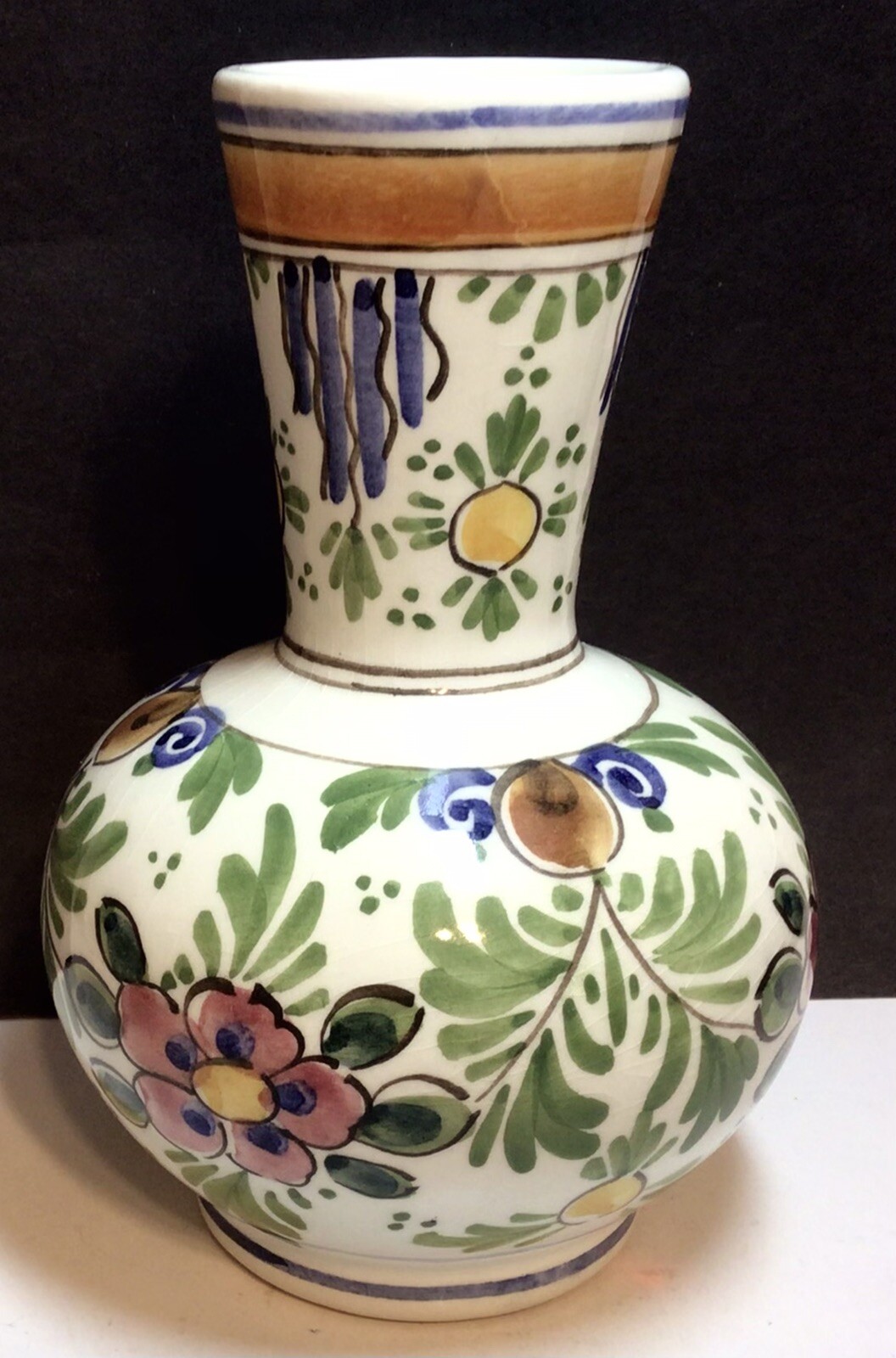 Defltse Pauw DP Pottery Delft Dutch Holland Vase Hand Painted Floral Signed