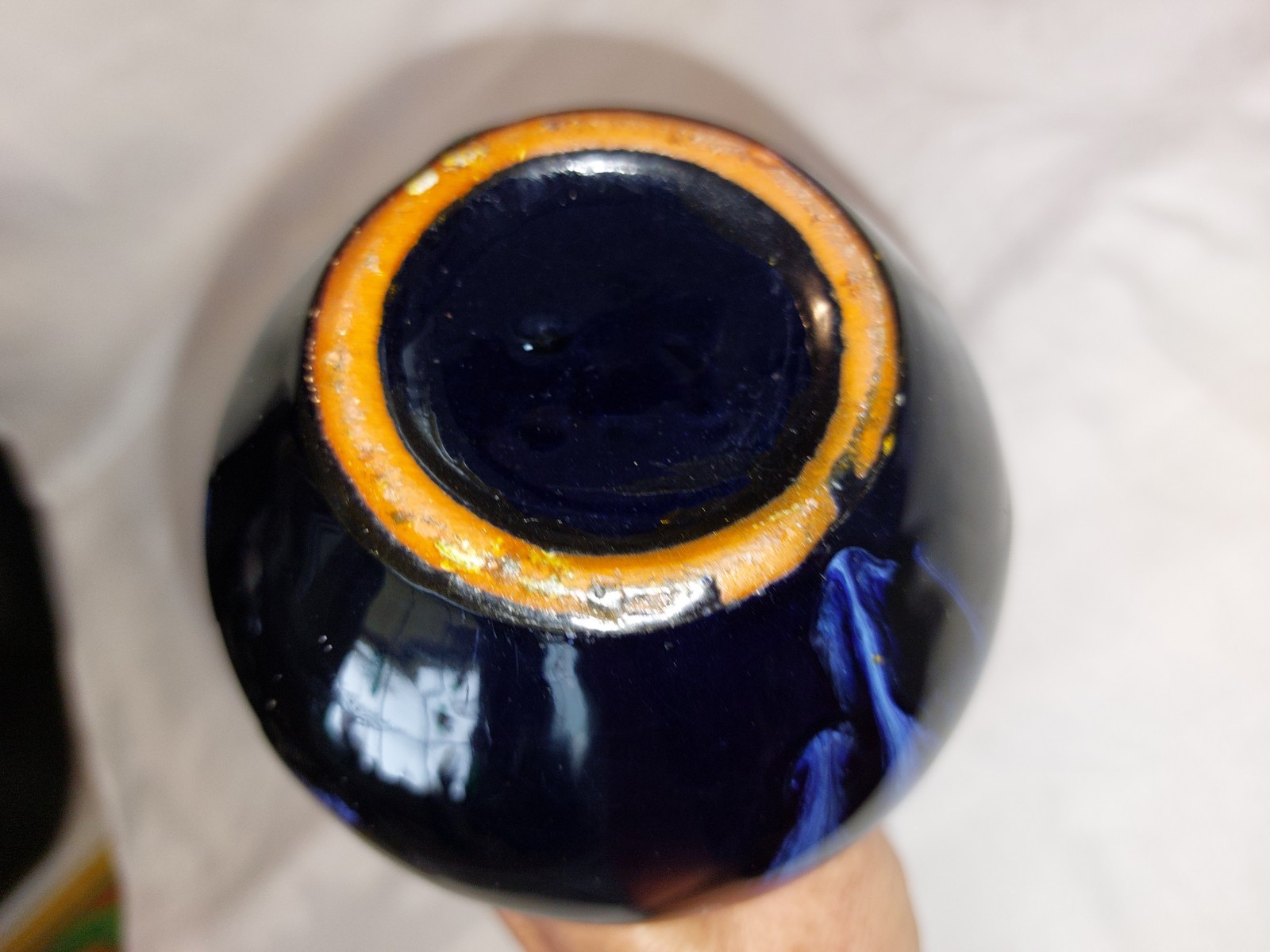 Vtg 8-1/2″ Blue Mountain Pottery Cobalt Blue Flower Drip Glazed Vase VGC