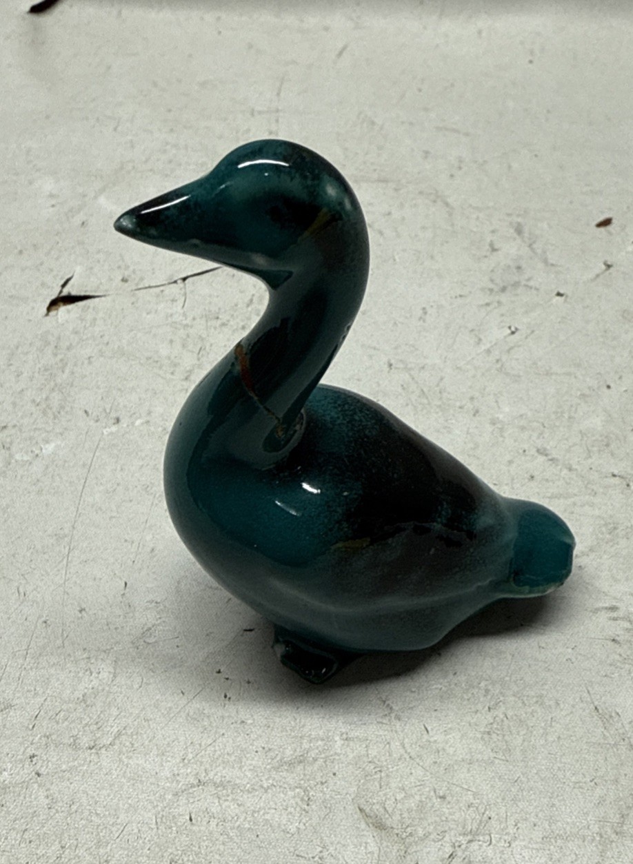 Pottery Goose Turquoise/Teal Green/Black Drip Glaze 2.5″ Tall
