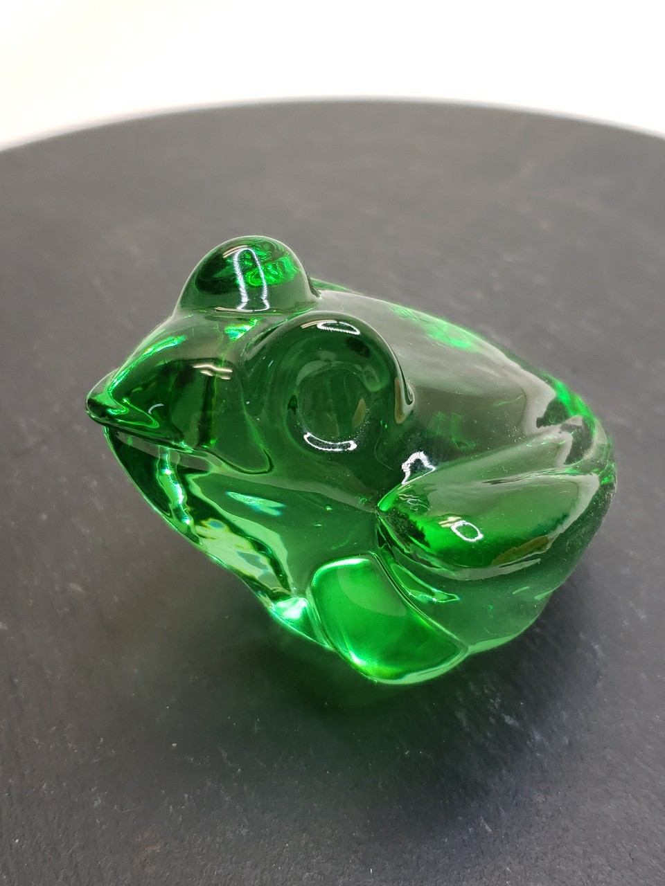 Silvestri Handcrafted Green Glass Frog Art Glass Paperweight Figurine