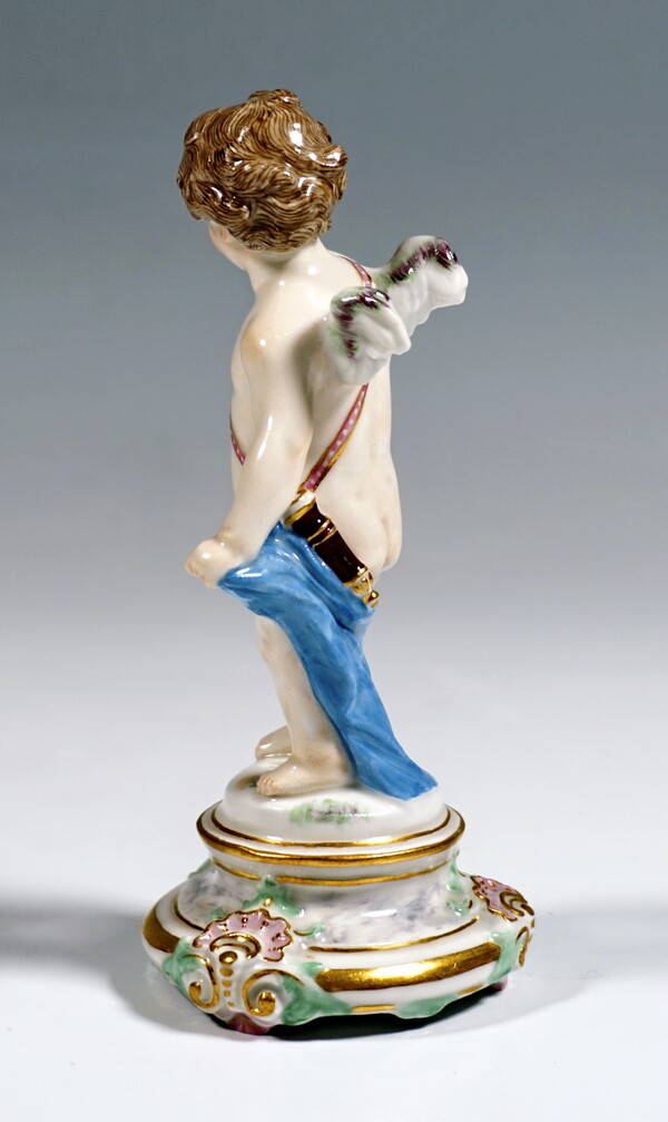 Meissen Cupid Turning Nose Figure Amor Porcelain Figur 1880 14 CM
