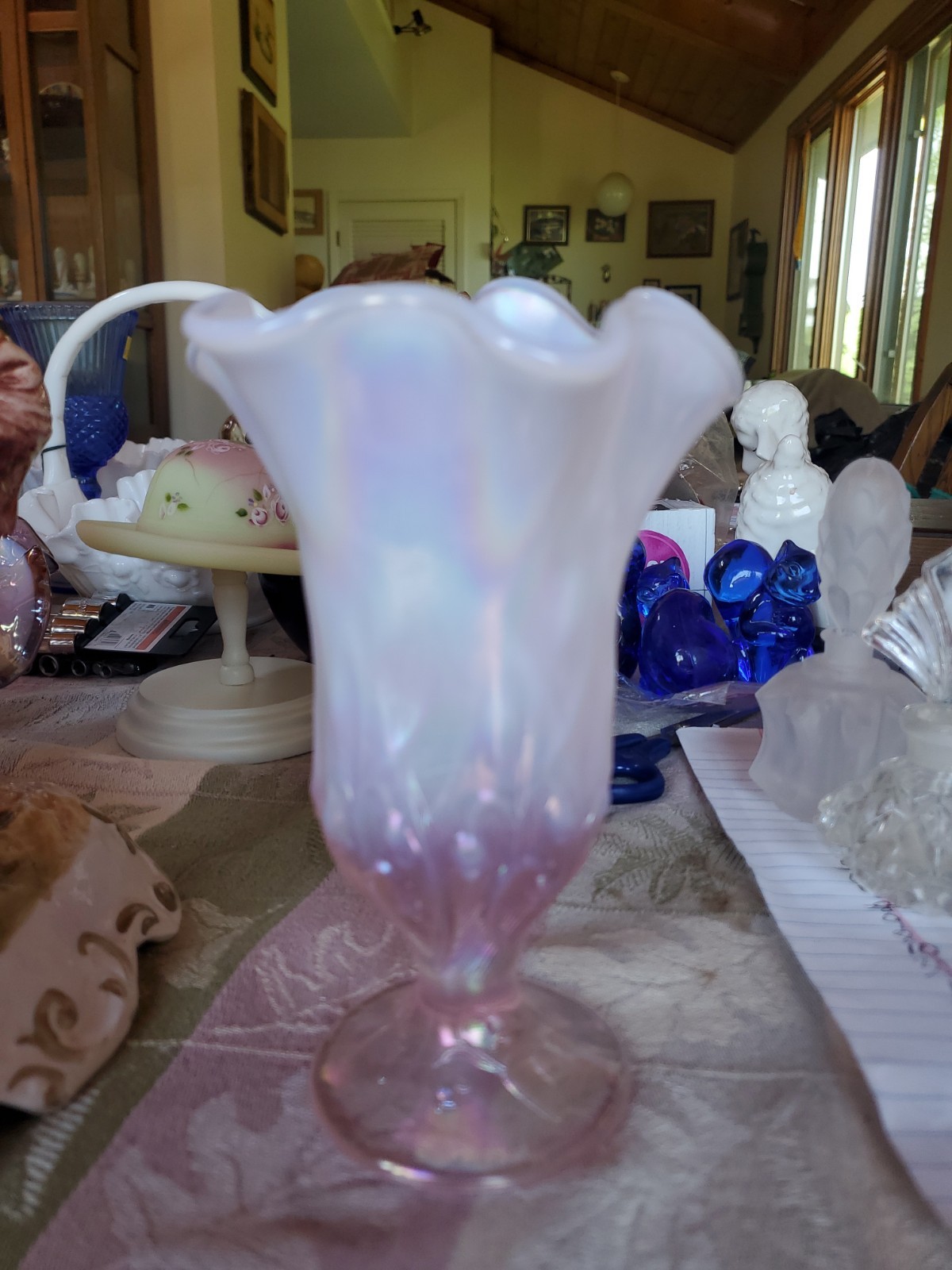 FENTON OPALESCENT 7″ HANKERCHIEF FOOTED VASE W/LILY OF THE VALLEY BASE PATTERN