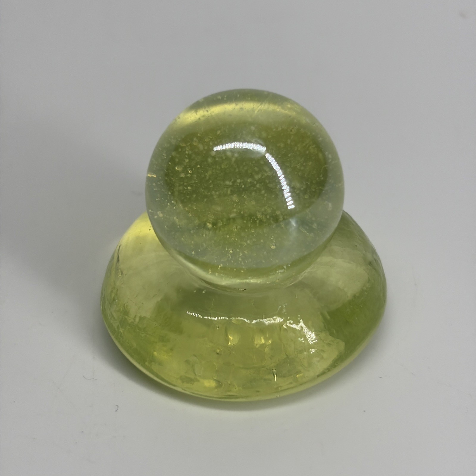 Boyd Marble Holder 1.5″ Vaseline Uranium Glass UV Glow w/ 1″ Shooter Marble HTF