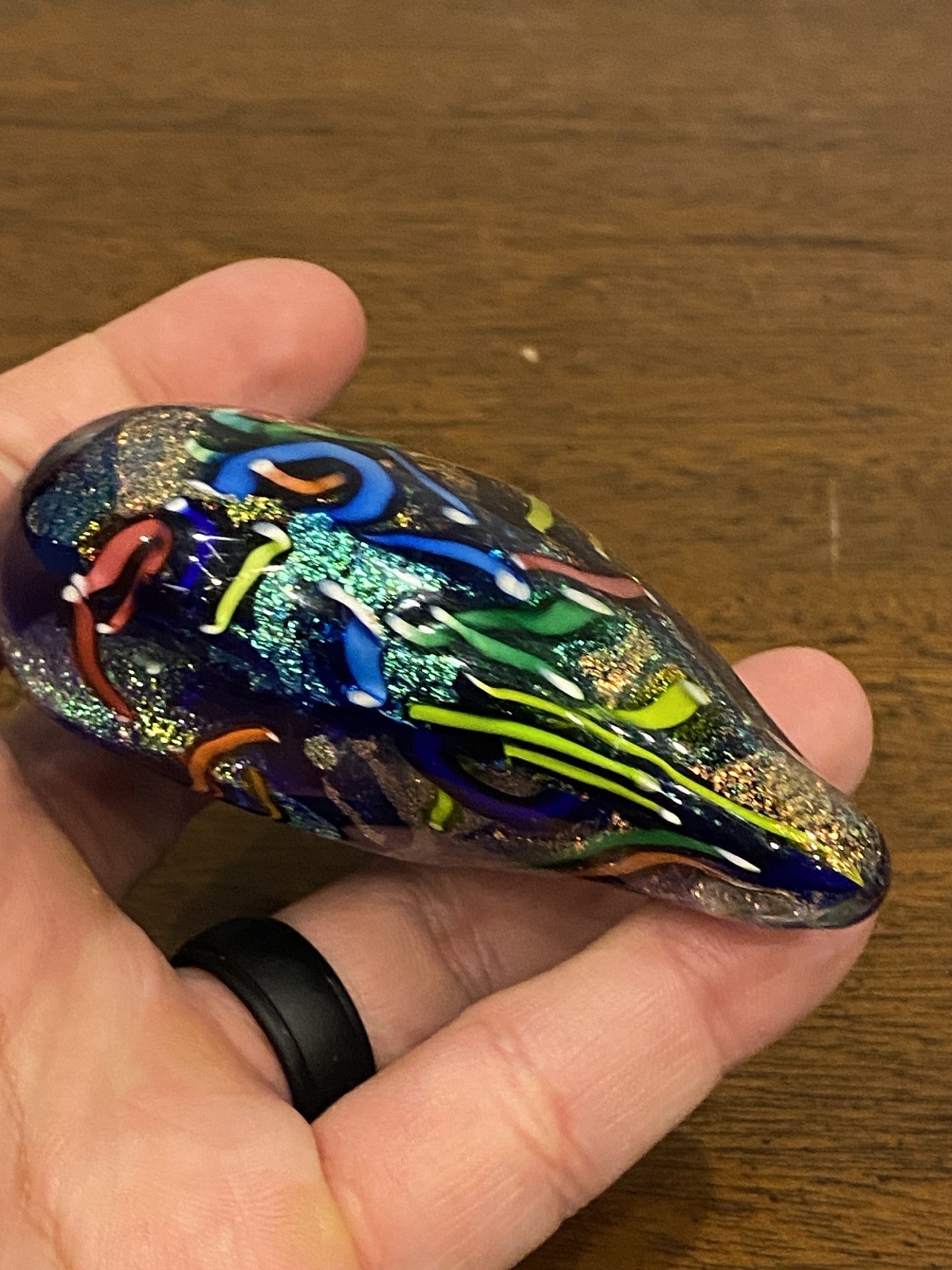 STUNNING Glass Eye Studio Multicolored HEARTS OF FIRE Sparkle Paperweight 3.75″L