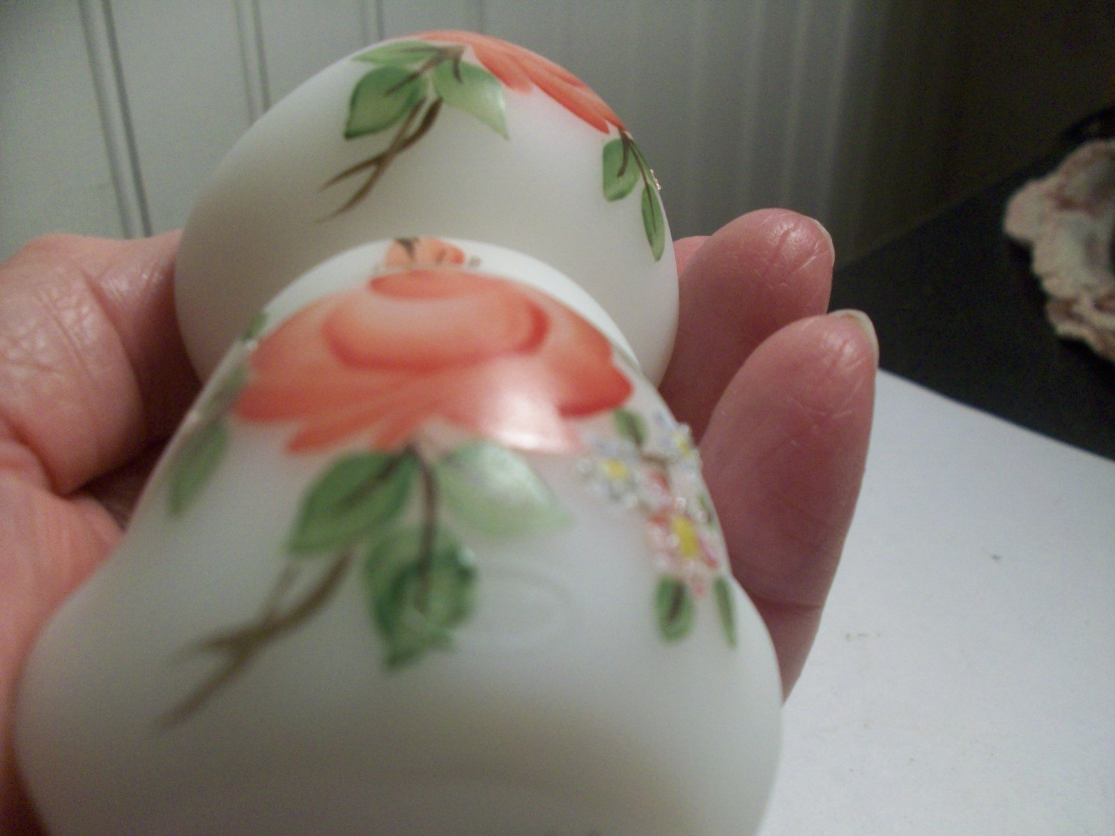 Stunning FENTON art glass white satin bear Hand Pntd flowers Marilyn Wagner OOAK