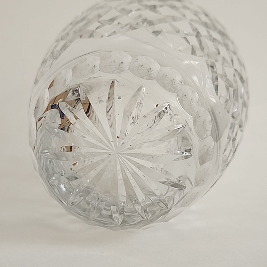 Crystal Clear Industries Leaded Glass Vase Hungary 8″ Pineapple SEE DESCRIPTION