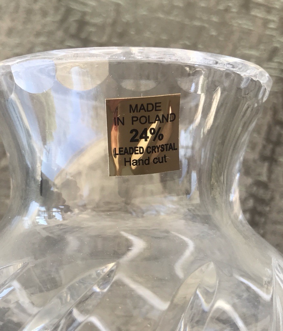 Vintage Made In Poland 24% Lead Crystal Hand Cut Vase 5-3/4″ Tall