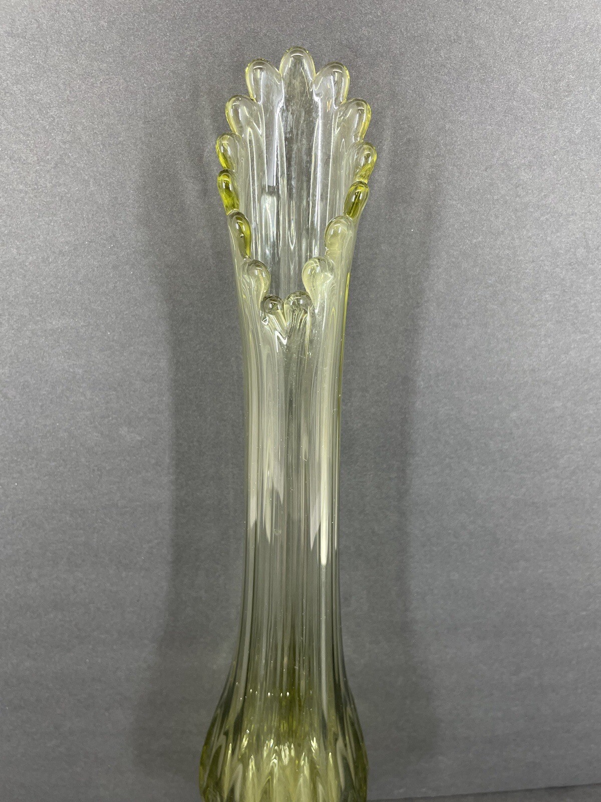 Vintage Fenton Colonial Green Swung Glass Vase Thumbprint 16“ Tall Footed